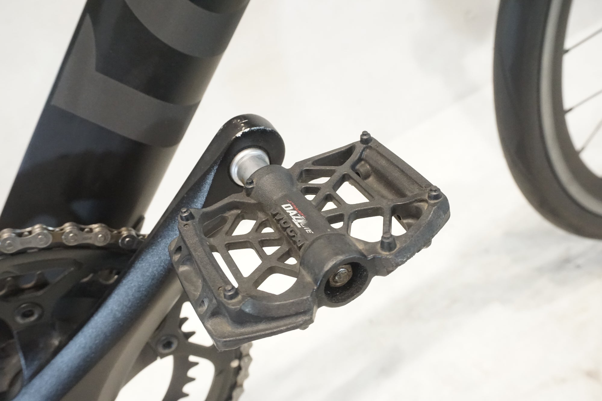 TERN 「ターン」 SURGE 2021年モデル 20インチ ミニベロ / 横浜戸塚店