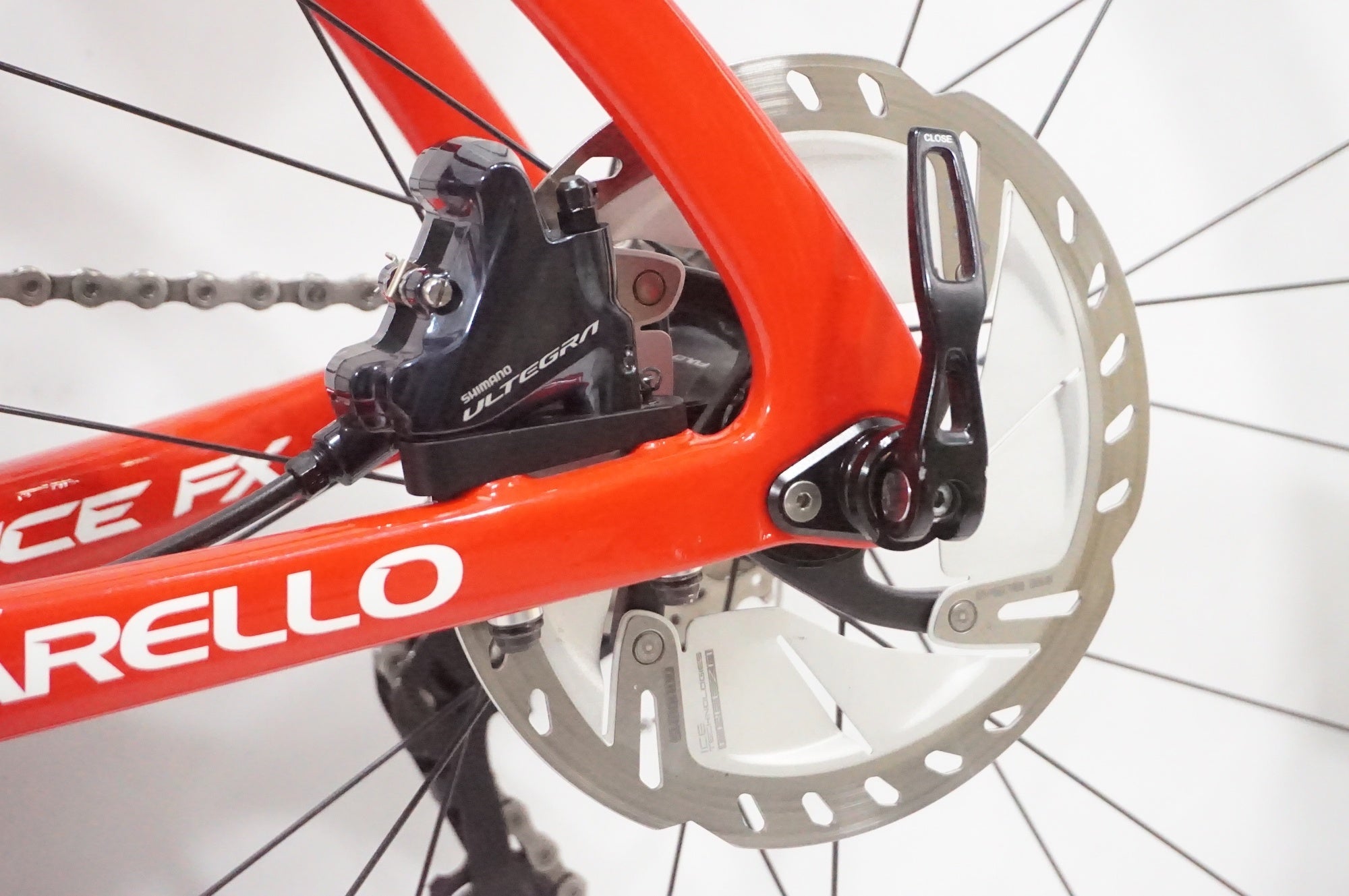 PINARELLO 「ピナレロ」 PRINCE FX DISK 2021年モデル ロードバイク / AKIBA店