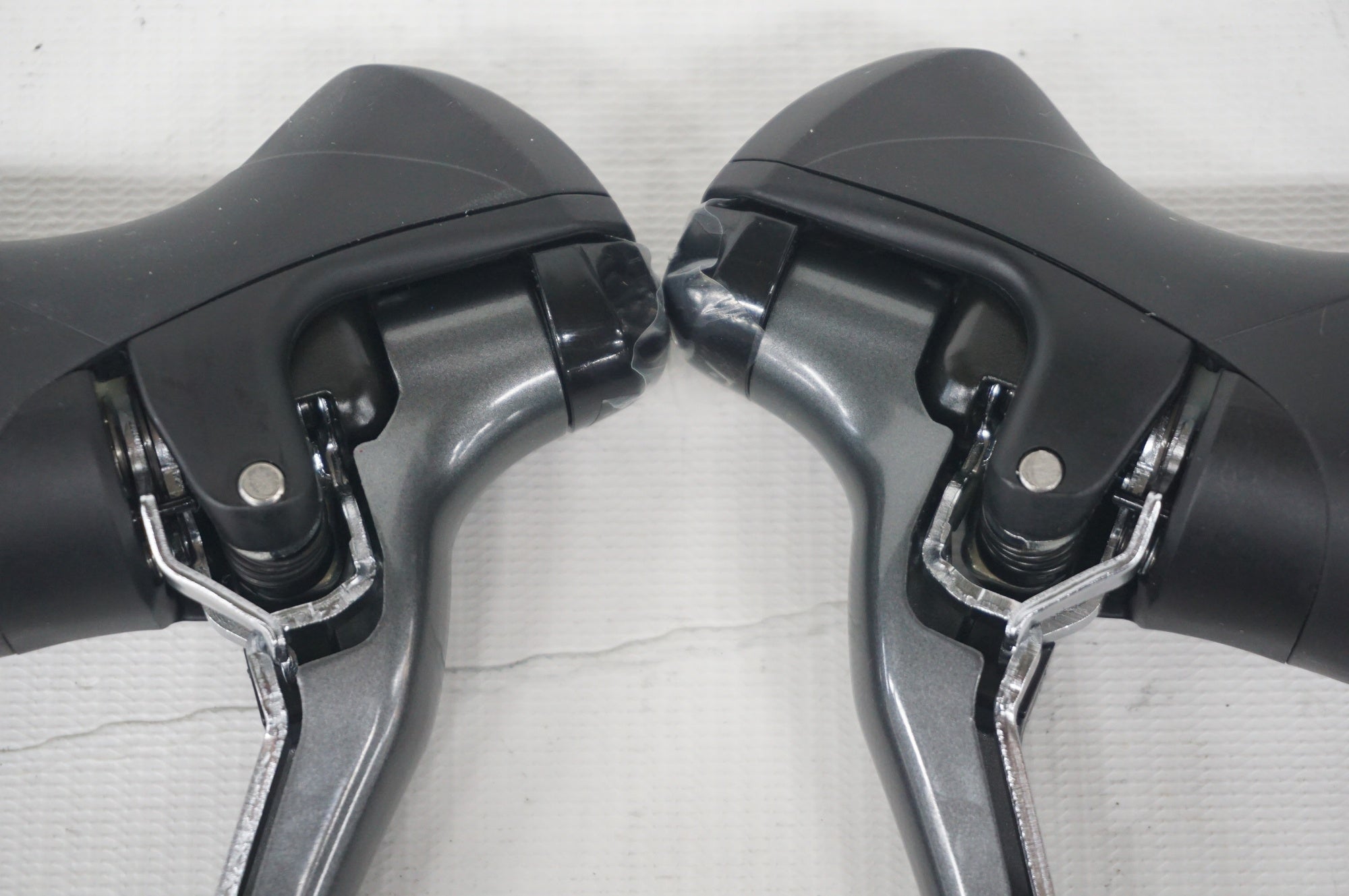 SHIMANO 「シマノ」 CLARIS ST-R2000 デュアルコントロールレバー / 阪急塚口店