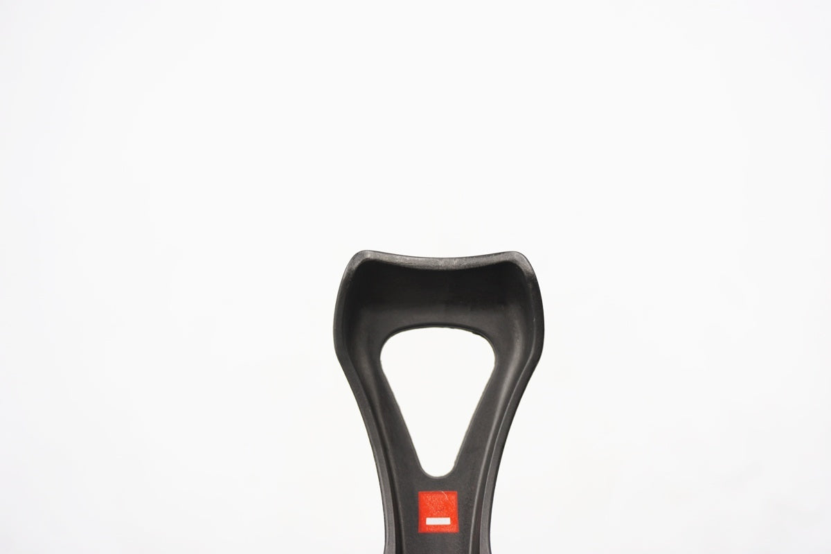 ELITE 「エリート」 LEGGERO CARBON ボトルケージ / 奈良店