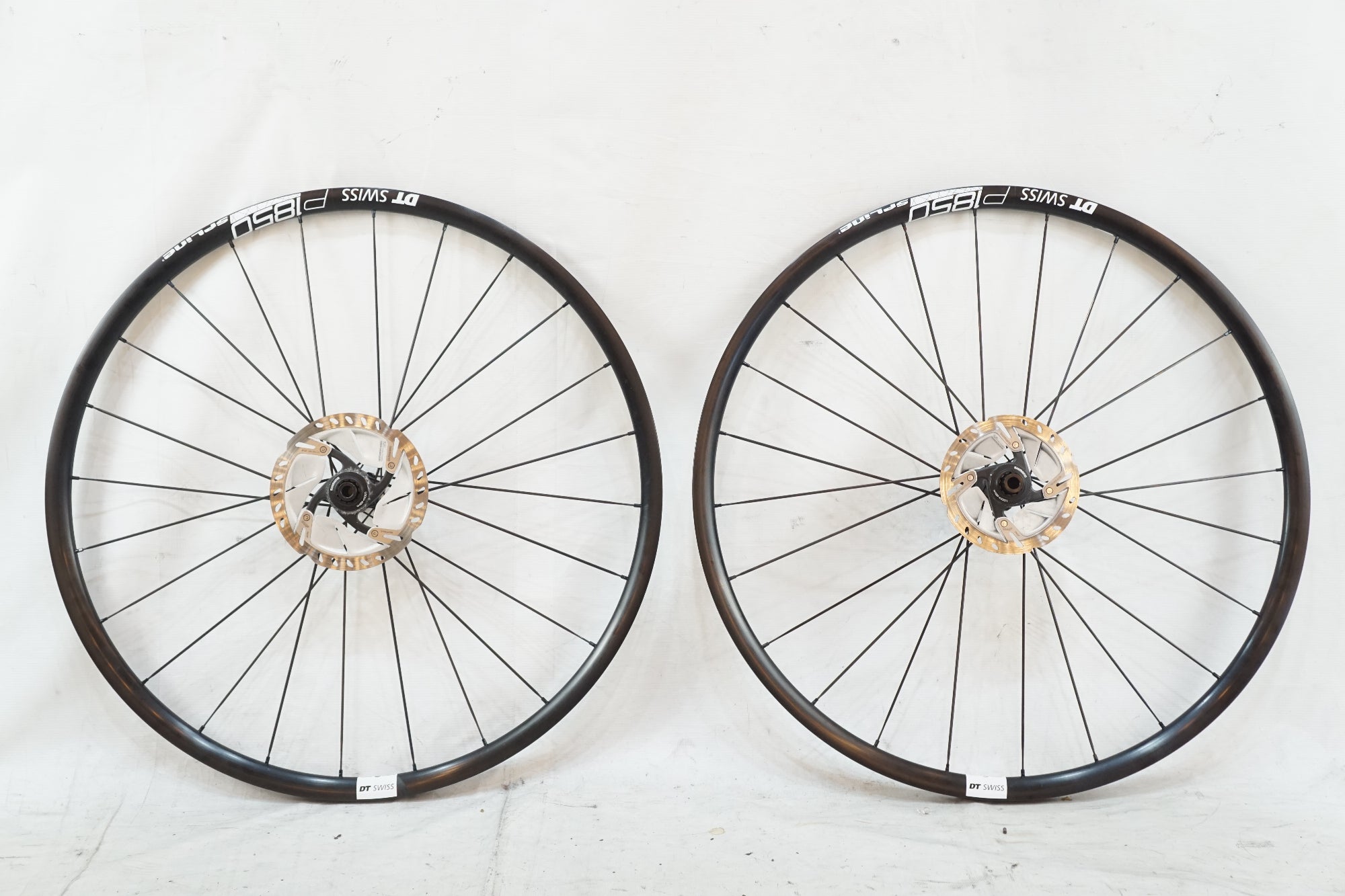 DT SWISS 「ディーティー スイス」 P1850 SPLINE DISC シマノ11速