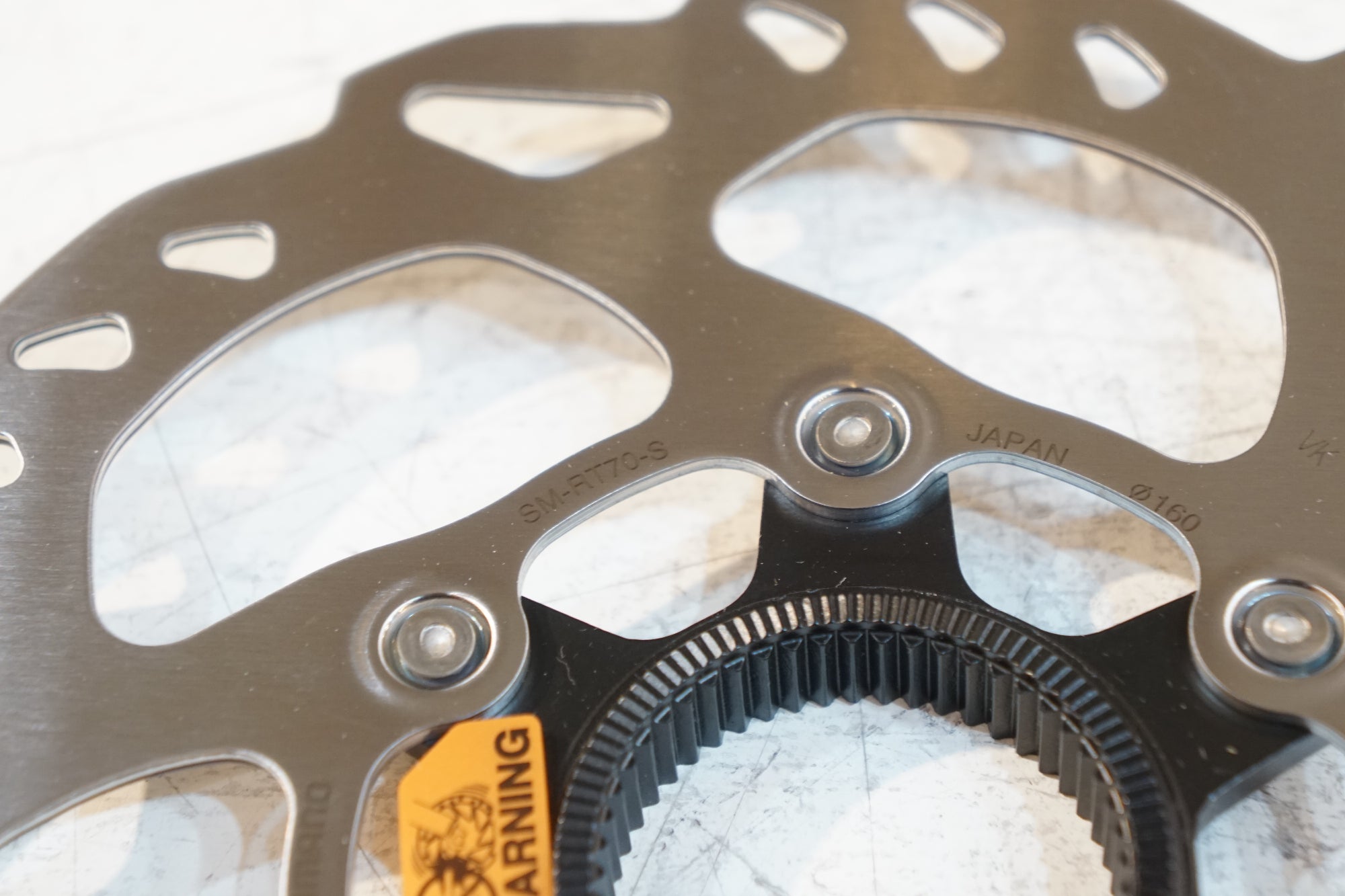 SHIMANO 「シマノ」 SM-RT70-S DISC BRAKE ROTOR φ160 センターロック ディスクローターセット / バイチャリ浦和ベース