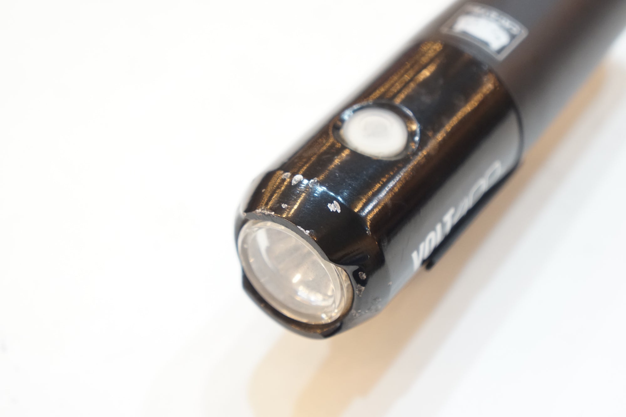 CATEYE 「キャットアイ」 VOLT 400 フロントライト / バイチャリ浦和ベース