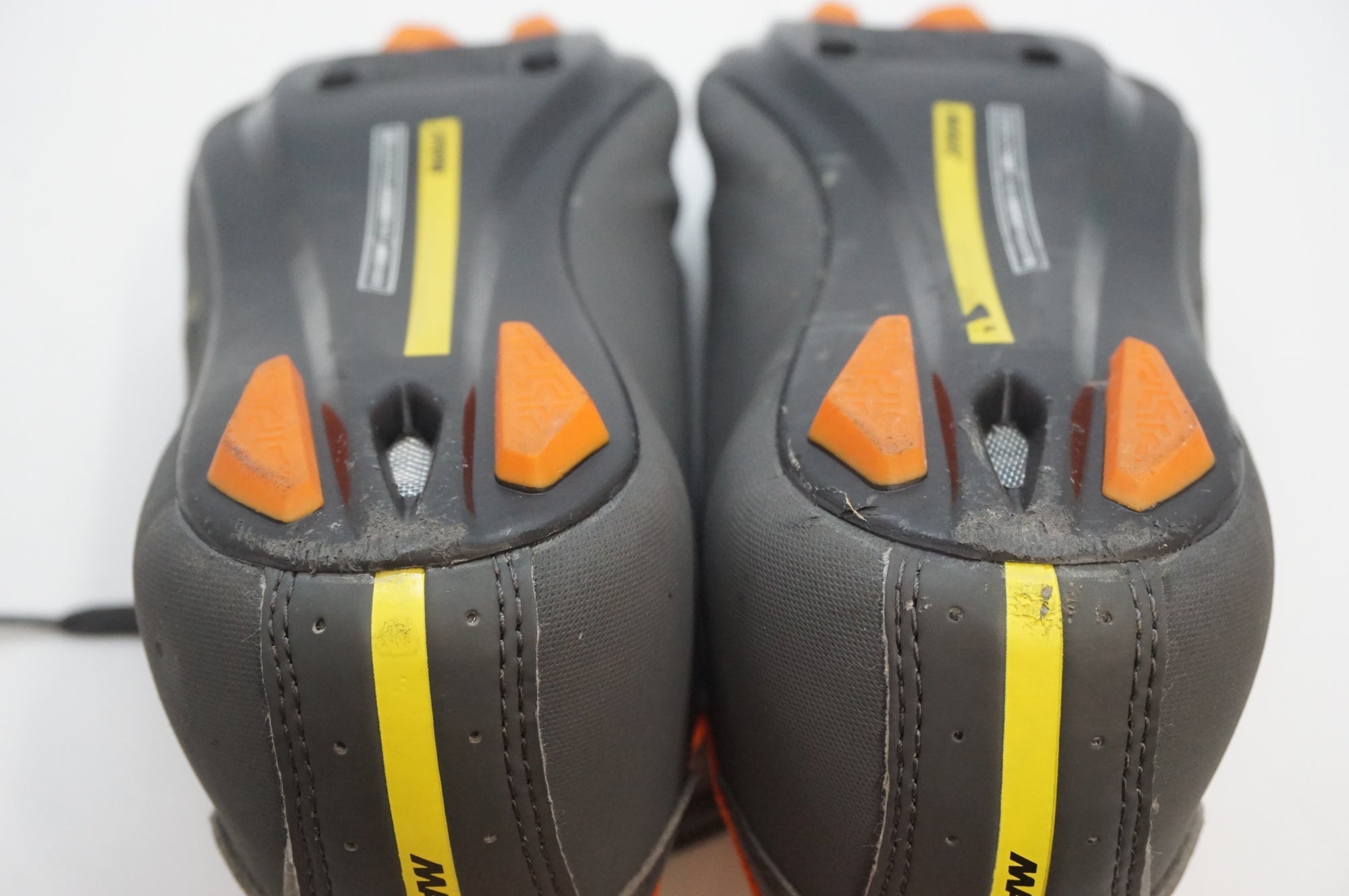 MAVIC 「マヴィック」 AKSIUM III 40.2/3(25.5cm)サイズ シューズ / 福岡店