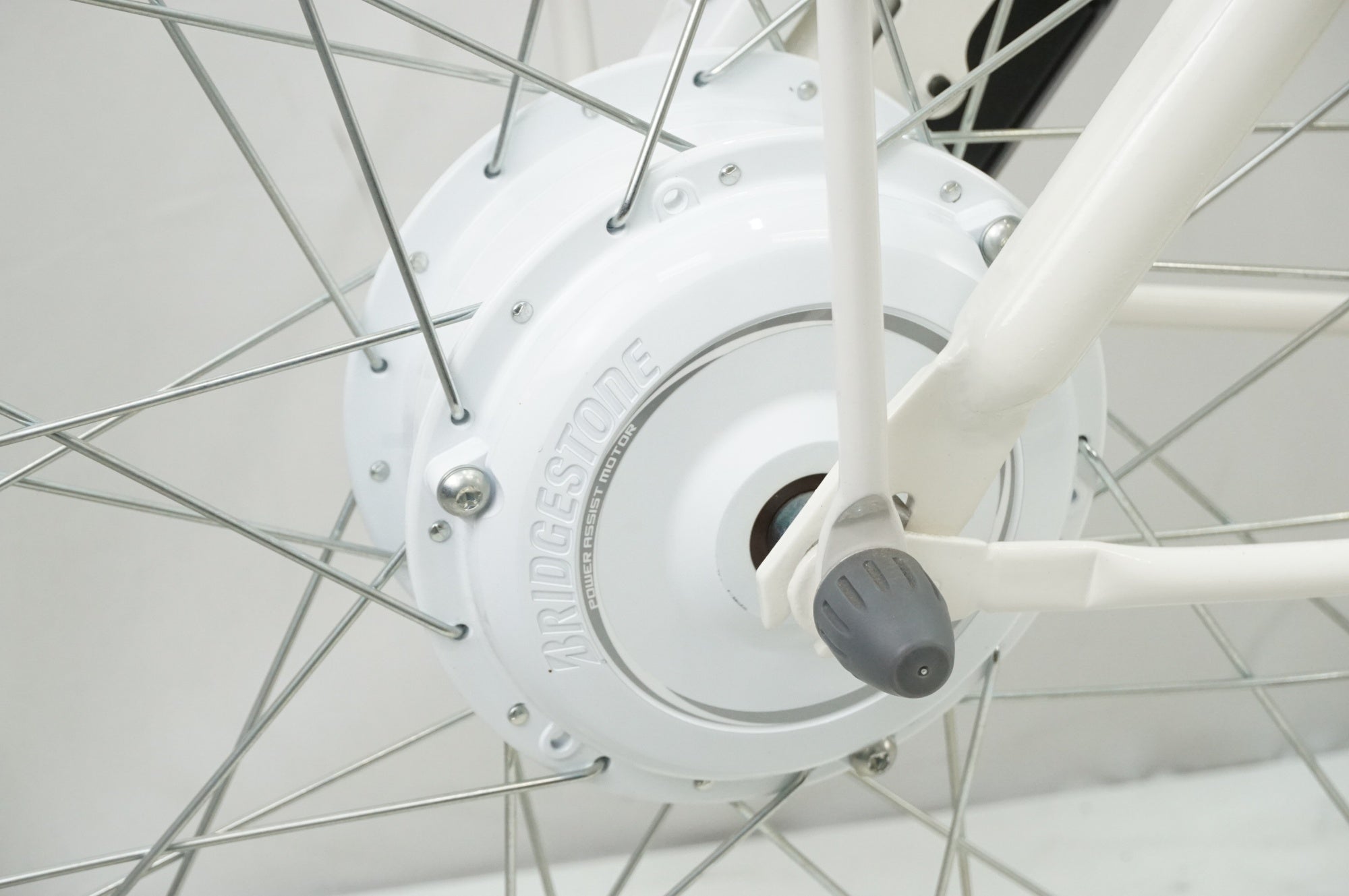 BRIDGESTONE 「ブリヂストン」 イルミオ IL4B49 2021年購入 24インチ 電動アシスト自転車 / 大宮店