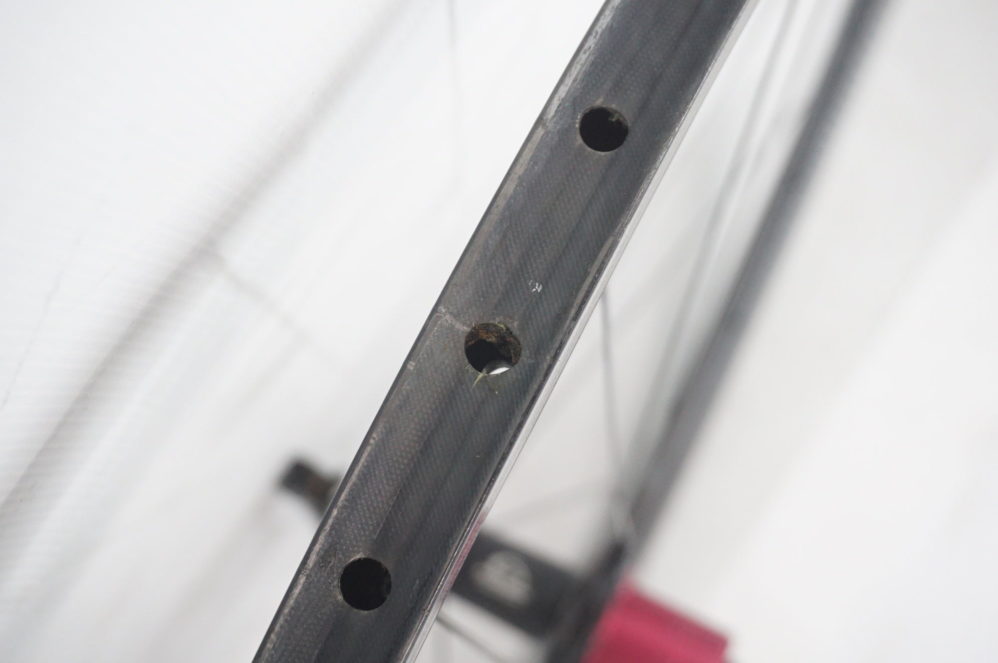 TOKEN 「トーケン」 T28 カーボン TU ホイールセット / 阪急塚口店