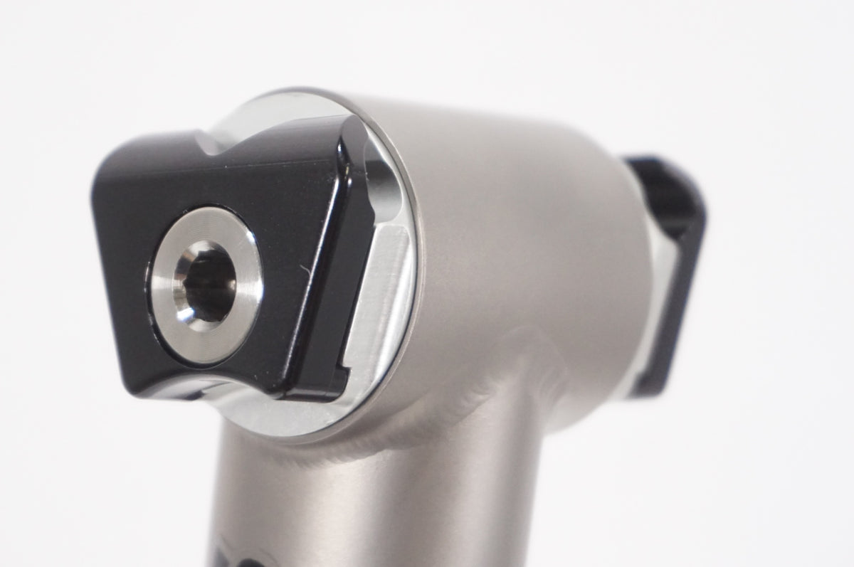 MOOTS 「ムーツ」 チタン φ30.9 約380mm シートポスト / AKIBA店