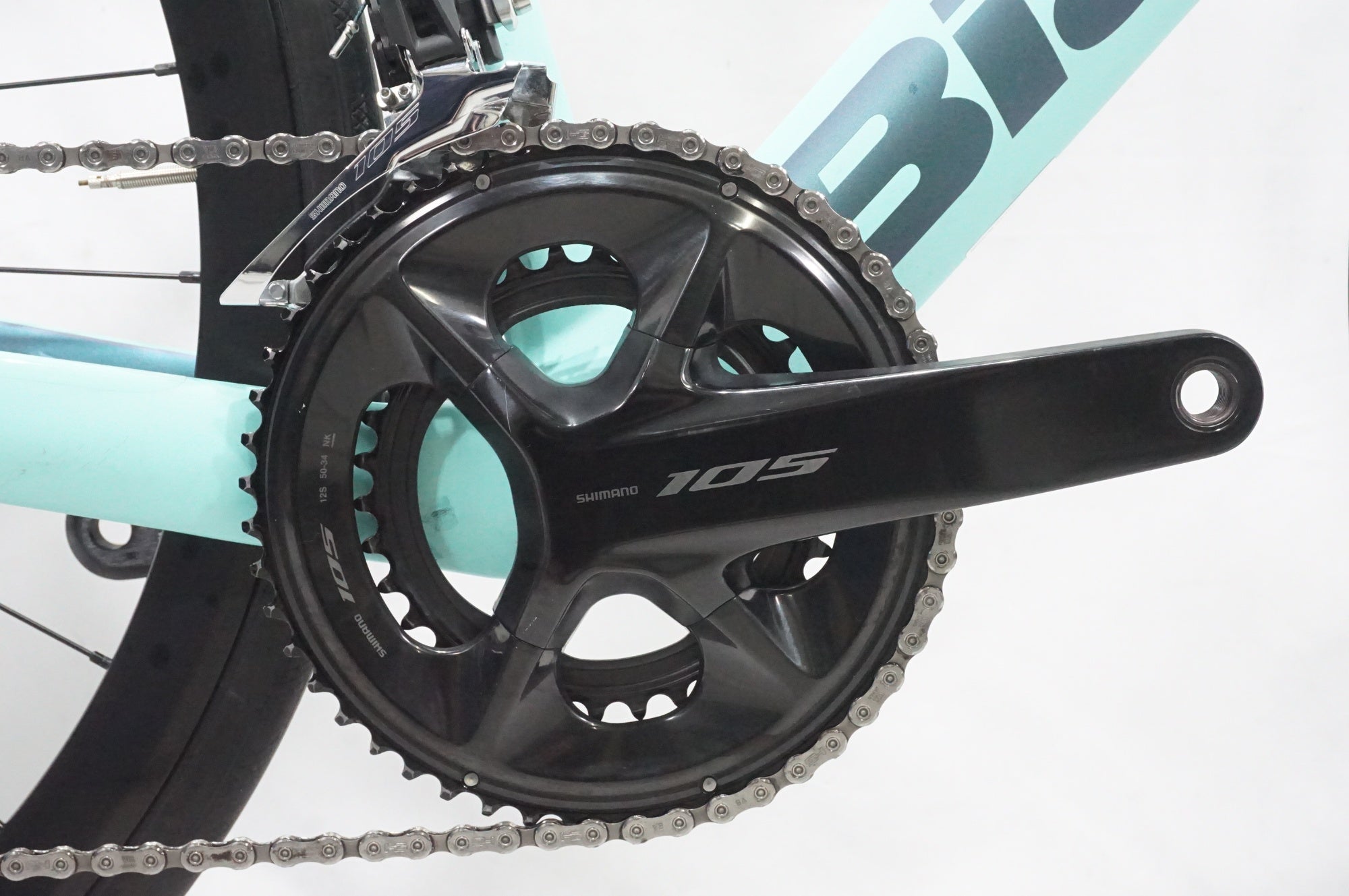 BIANCHI 「ビアンキ」 OLTRE RACE 2024年モデル ロードバイク / AKIBA店