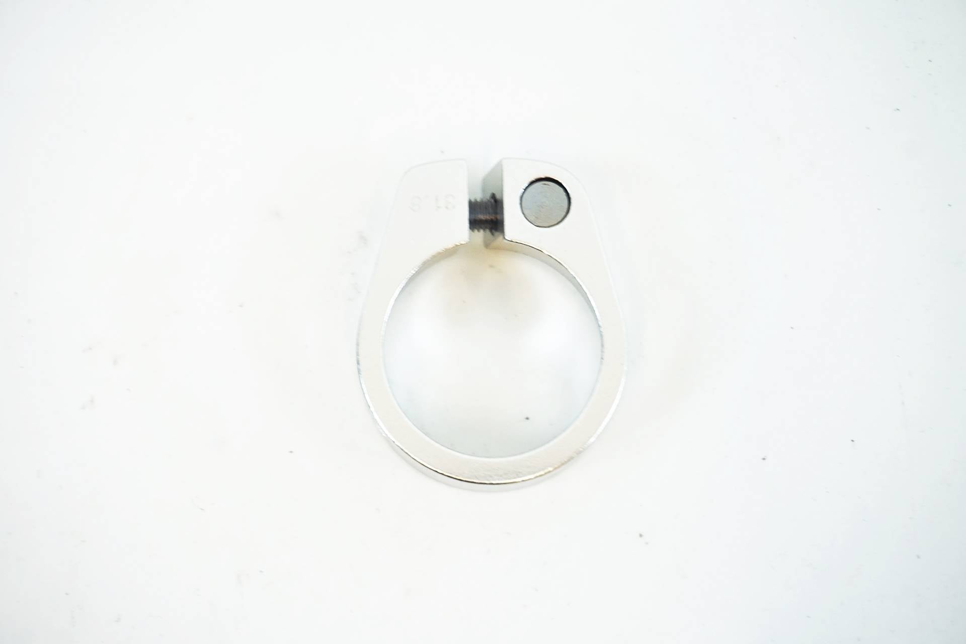 ノーブランド Φ31.8 シートクランプ / 有明ガーデン店