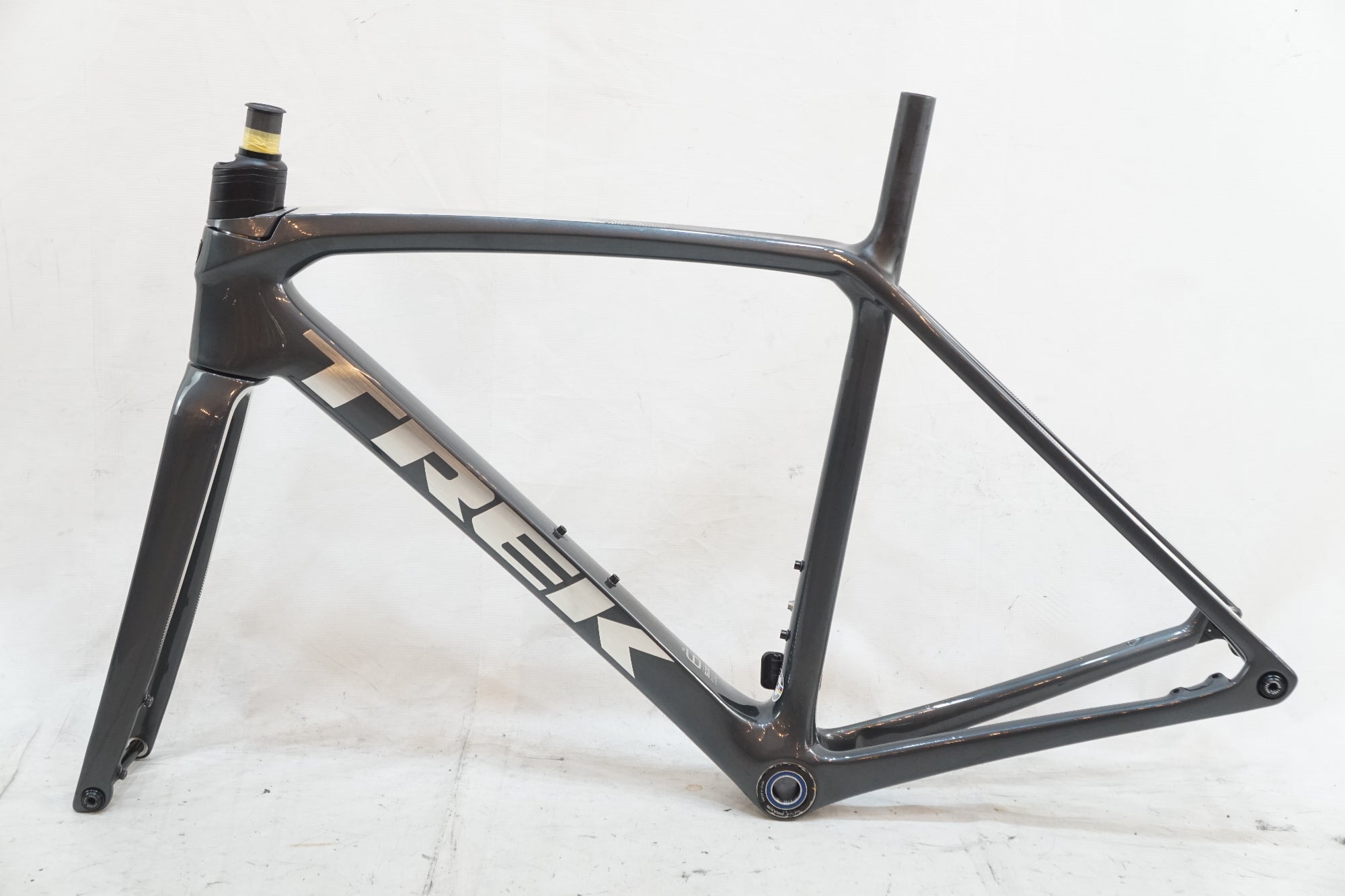 ジャンク TREK 「トレック」 EMONDA SL6 DISC 2021-2022年 フレームセット / バイチャリ浦和ベース