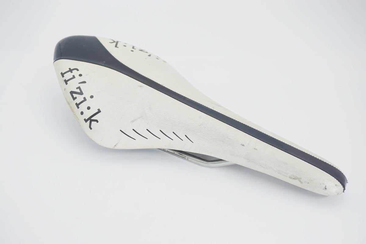 fizik フィジーク ARIONE 2個セット 中古品 FIZIK 「フィジーク」 ARIONE サドル / 京都八幡店 ｜ バイチャリ公式