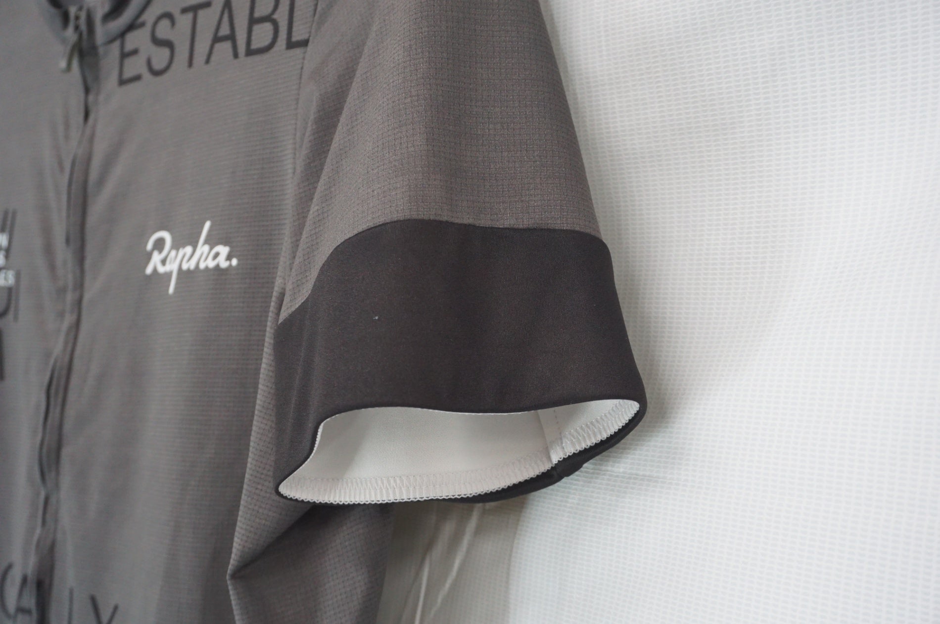 RAPHA 「ラファ」 MEN'S PRO TEAM TRAINING JERSEY Sサイズ ジャージ / 阪急塚口店