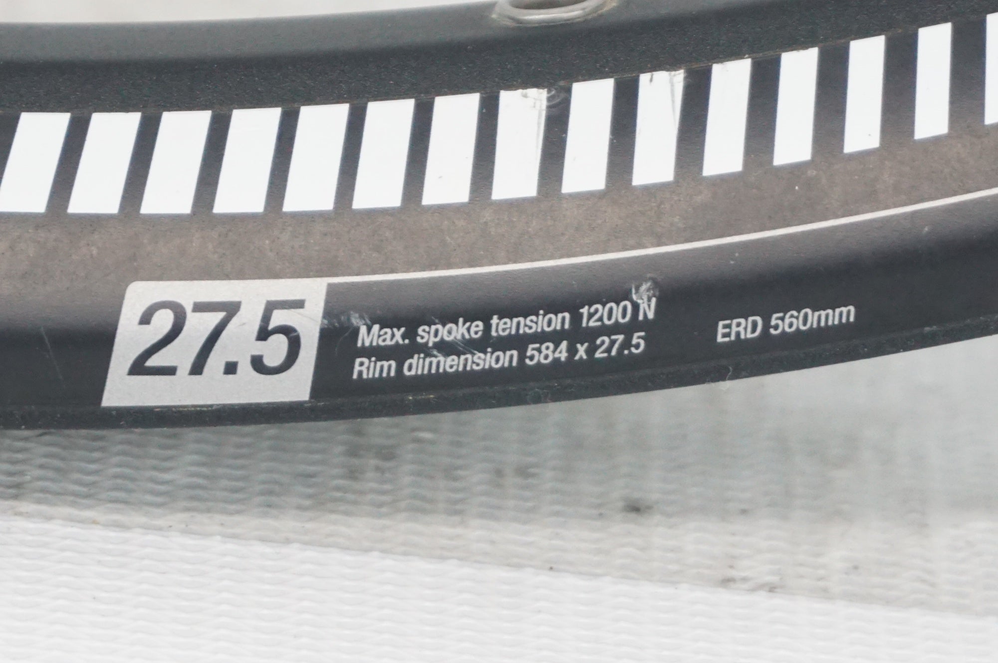 DT SWISS 「ディーティースイス」 リム / 阪急塚口店