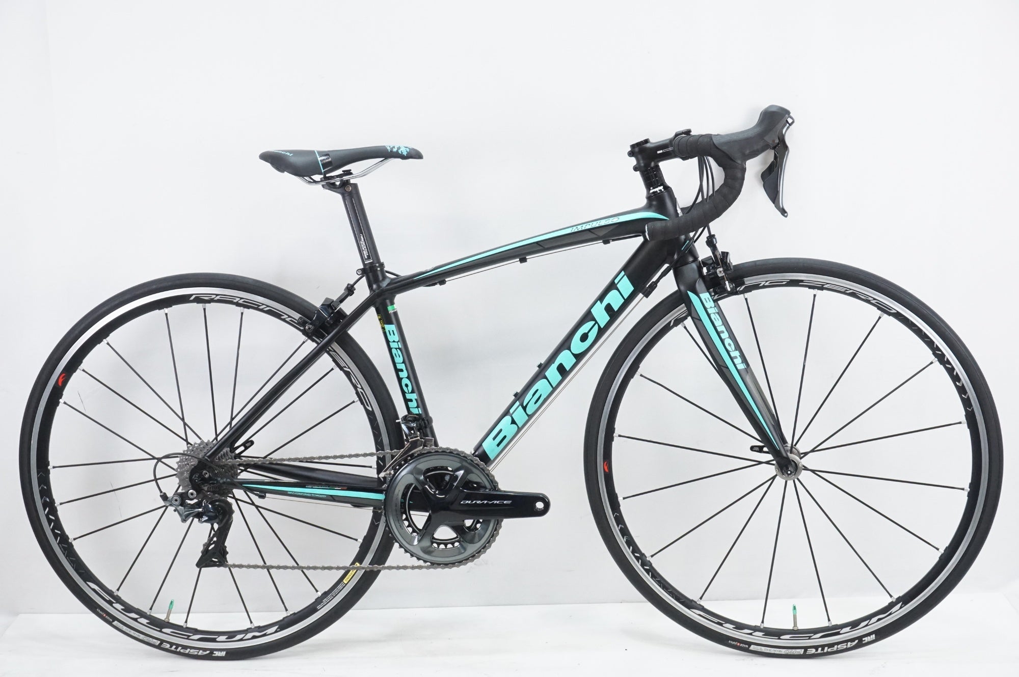 美品　ビアンキ　Bianchi  インプルソ IMPULSO 2018 ビアンキ BIANCHI インプルソ IMPULSO FLAT BAR DISC 2016年
