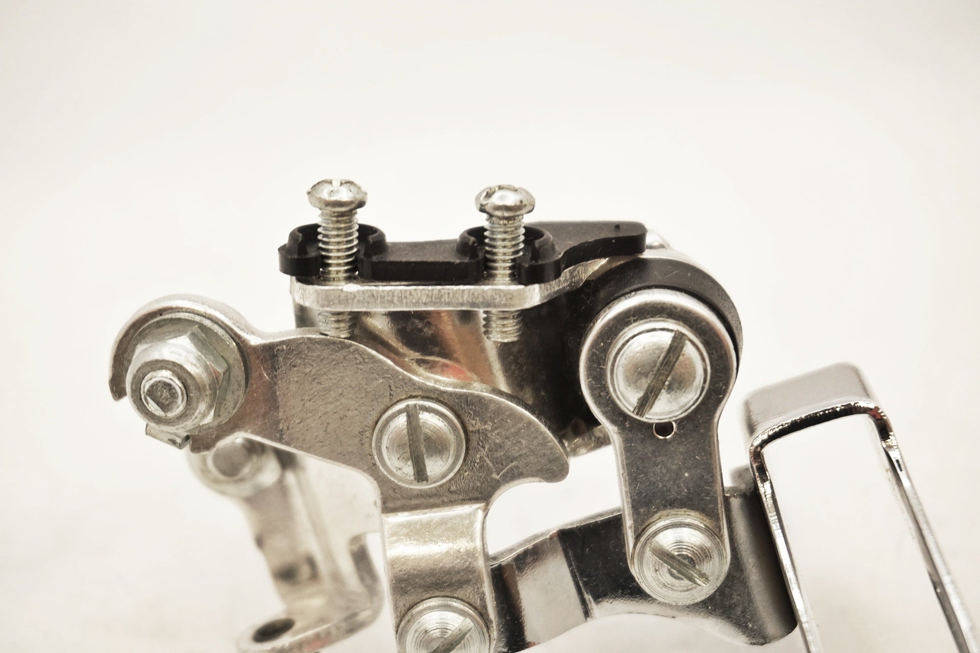 HURET 「ユーレー」 チャレンジャー フロントディレイラー / 有明ガーデン店