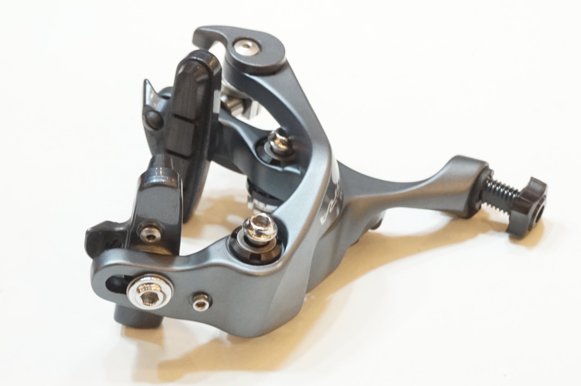 SHIMANO 「シマノ」 ULTEGRA BR-6810-F ダイレクトマウントブレーキ / 浦和ベース