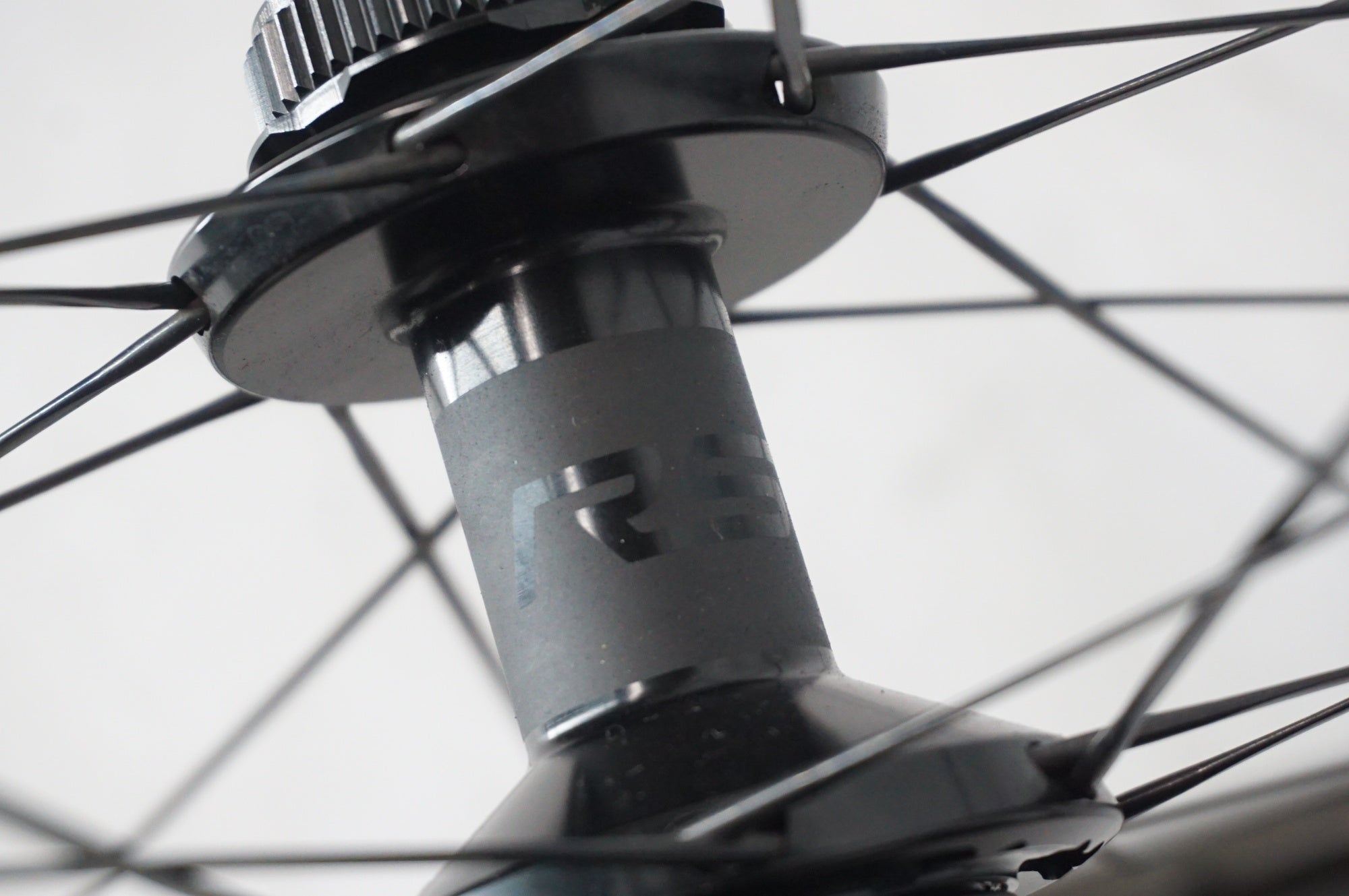 BONTRAGER 「ボントレガー」 AEOLUS RSL 37 DISC シマノ11速 ホイールセット / 阪急塚口店