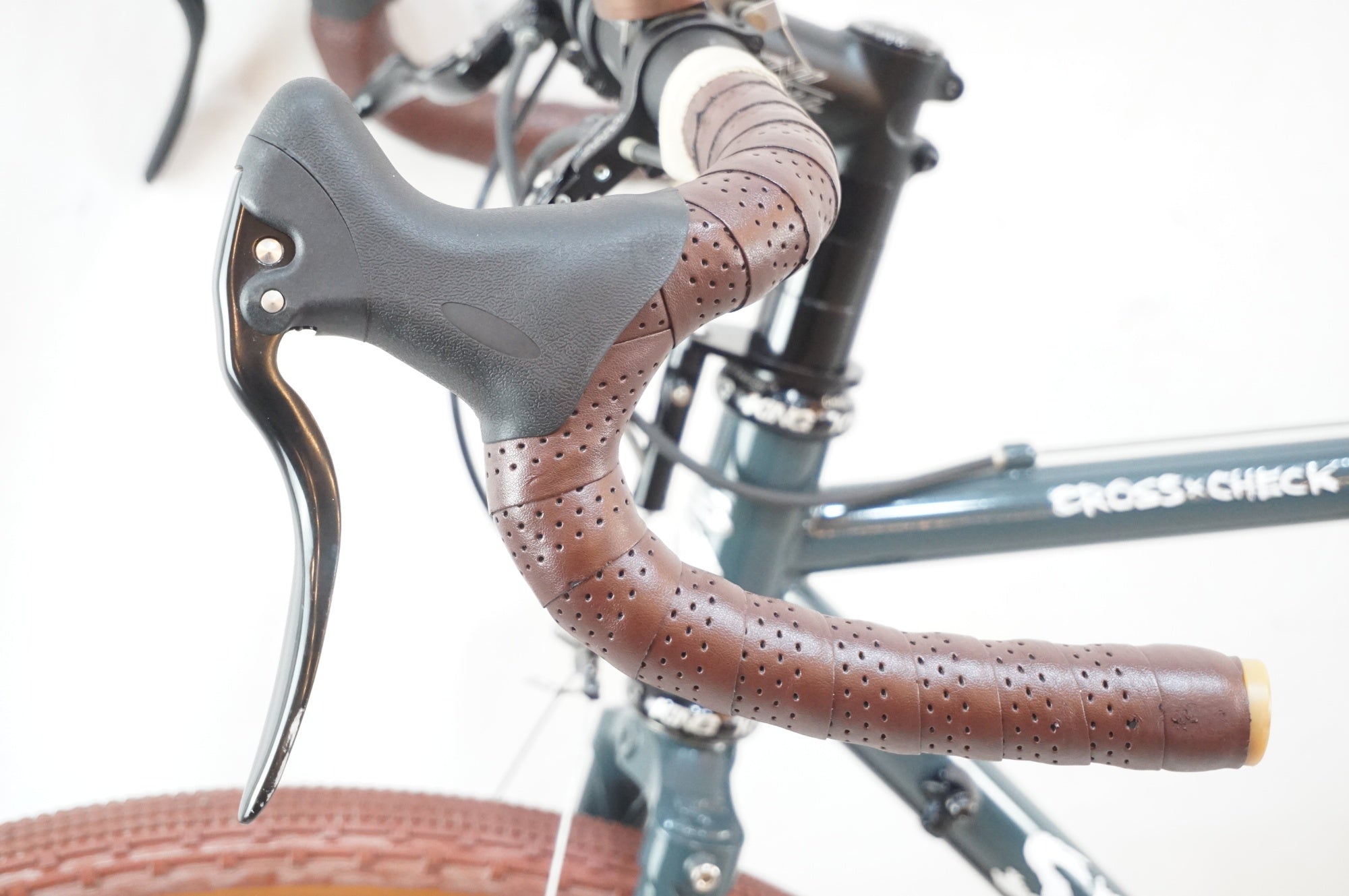SURLY 「サーリー」 CROSS CHECK 2020年モデル ロードバイク / 浦和ベース