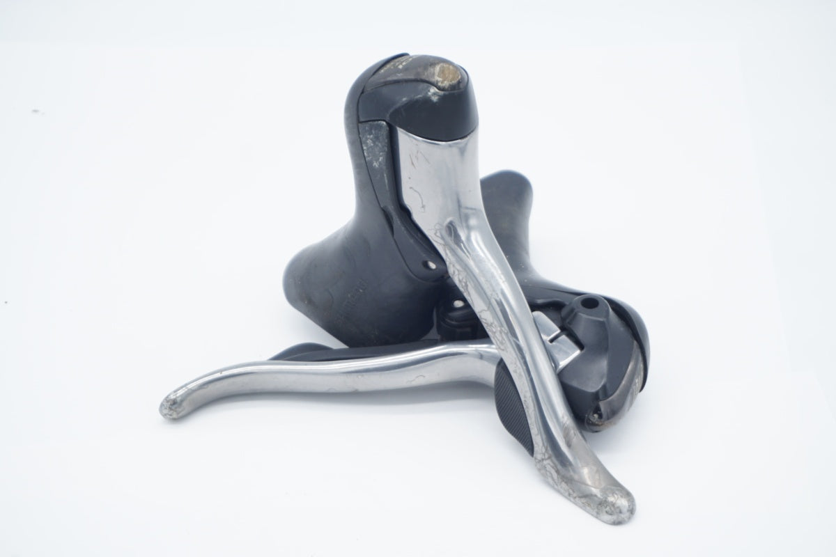 SHIMANO シマノ 105 ST-5600 ST-5601 STIレバー SHIMANO 「シマノ」 105 右 ST-5600 左 ST-5601 デュアルコントロール