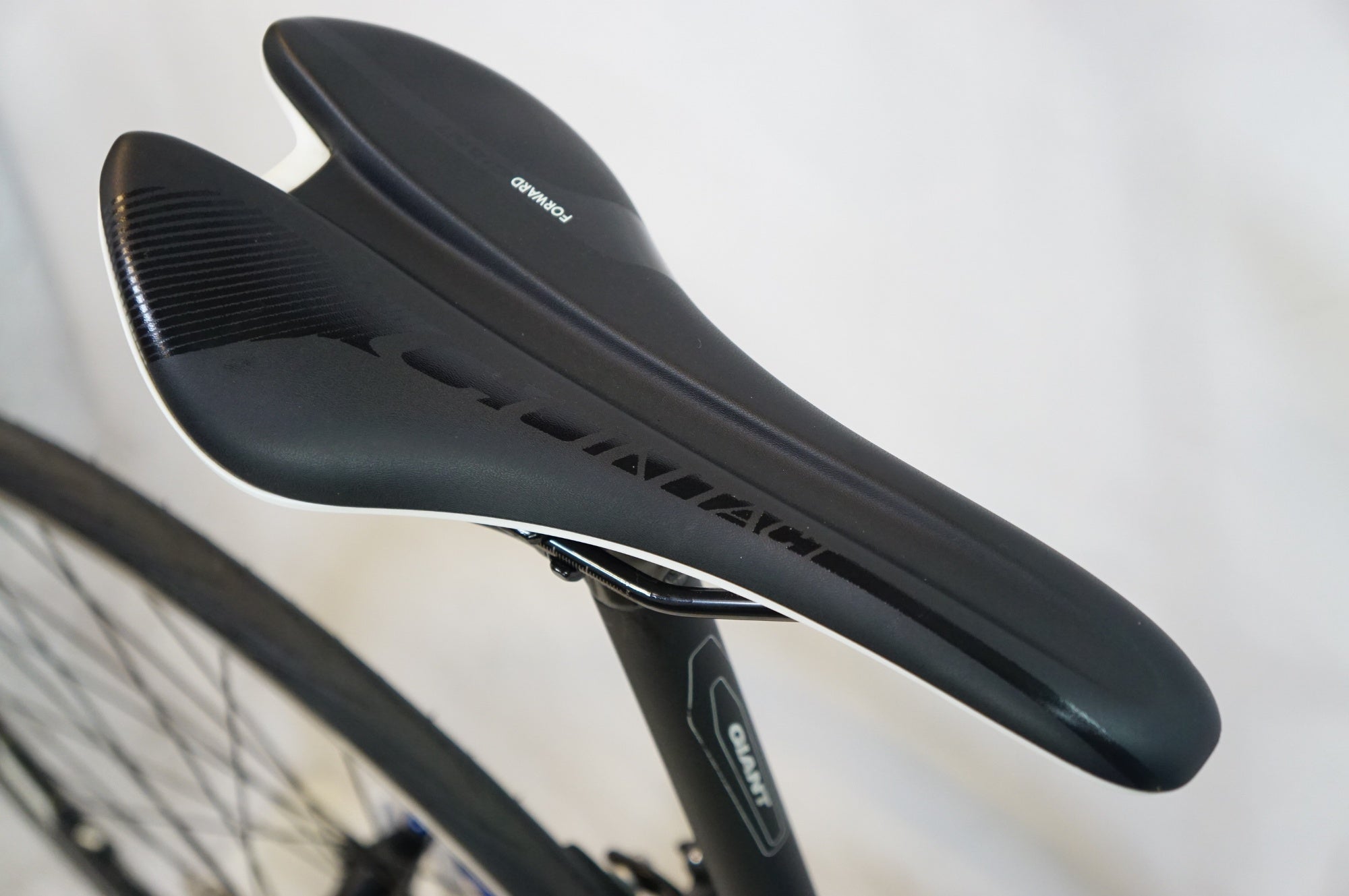 GIANT 「ジャイアント」 CONTEND 2 2018年モデル ロードバイク / 熊谷本店