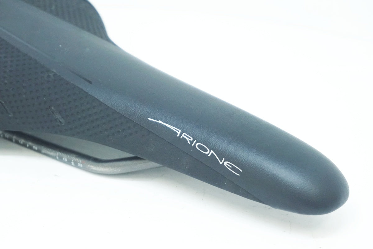 FIZIK 「フィジーク」 ARIONE R3 KIUMレール サドル / 大阪美原北インター店
