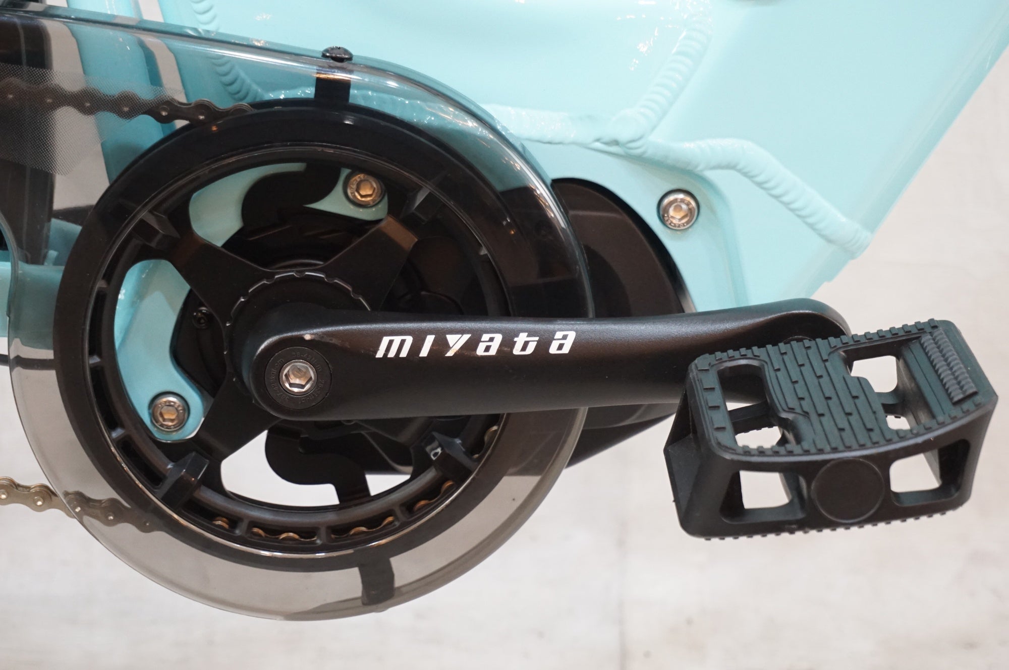 MIYATA 「ミヤタ」 CRUISE i URBAN 5080 2024年モデル 700C E-BIKE / 浦和ベース