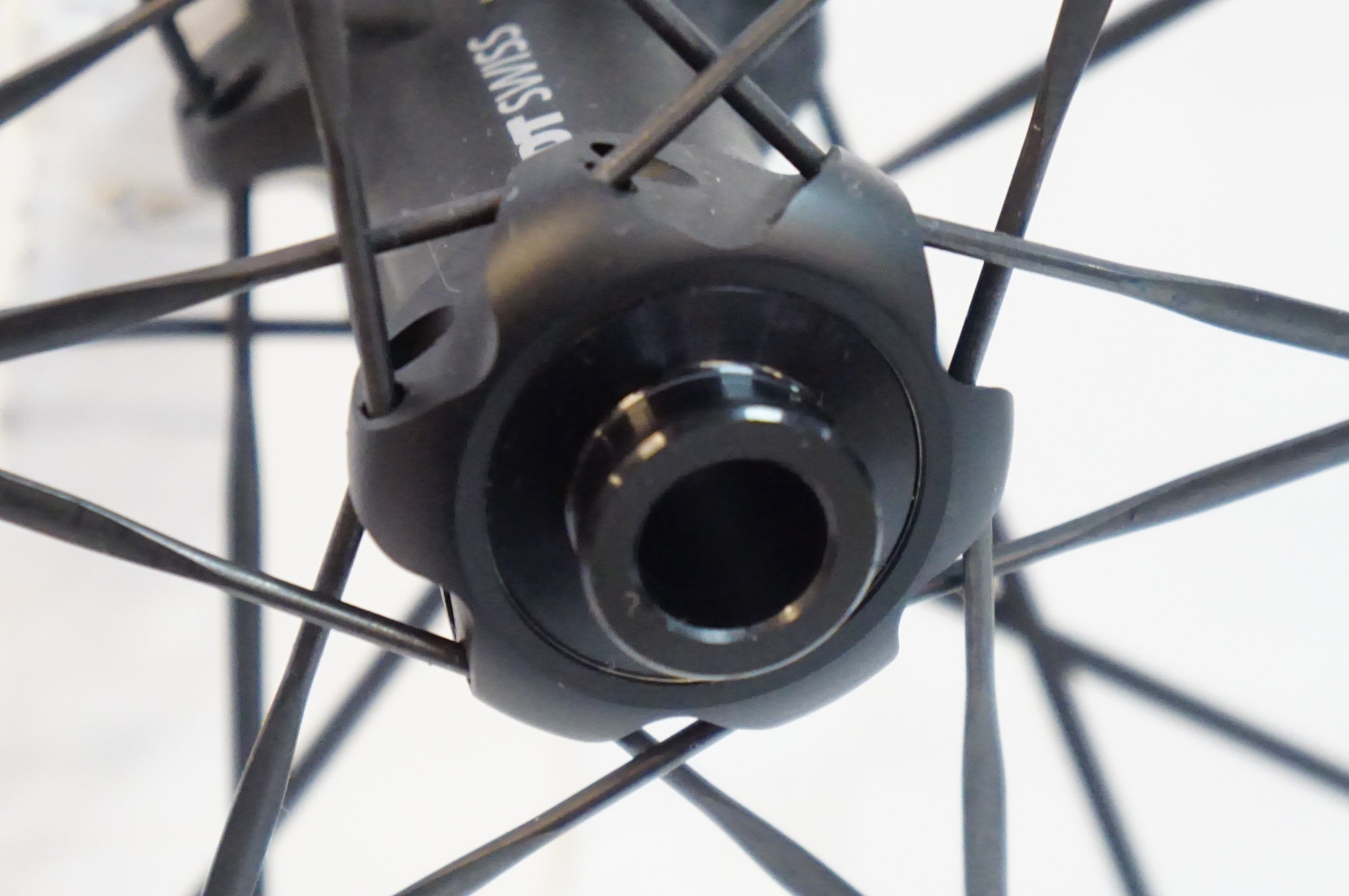 DT SWISS 「ディーティースイス」 P1800 SPLINE DB シマノ 11/12速 ホイールセット / 熊谷本店