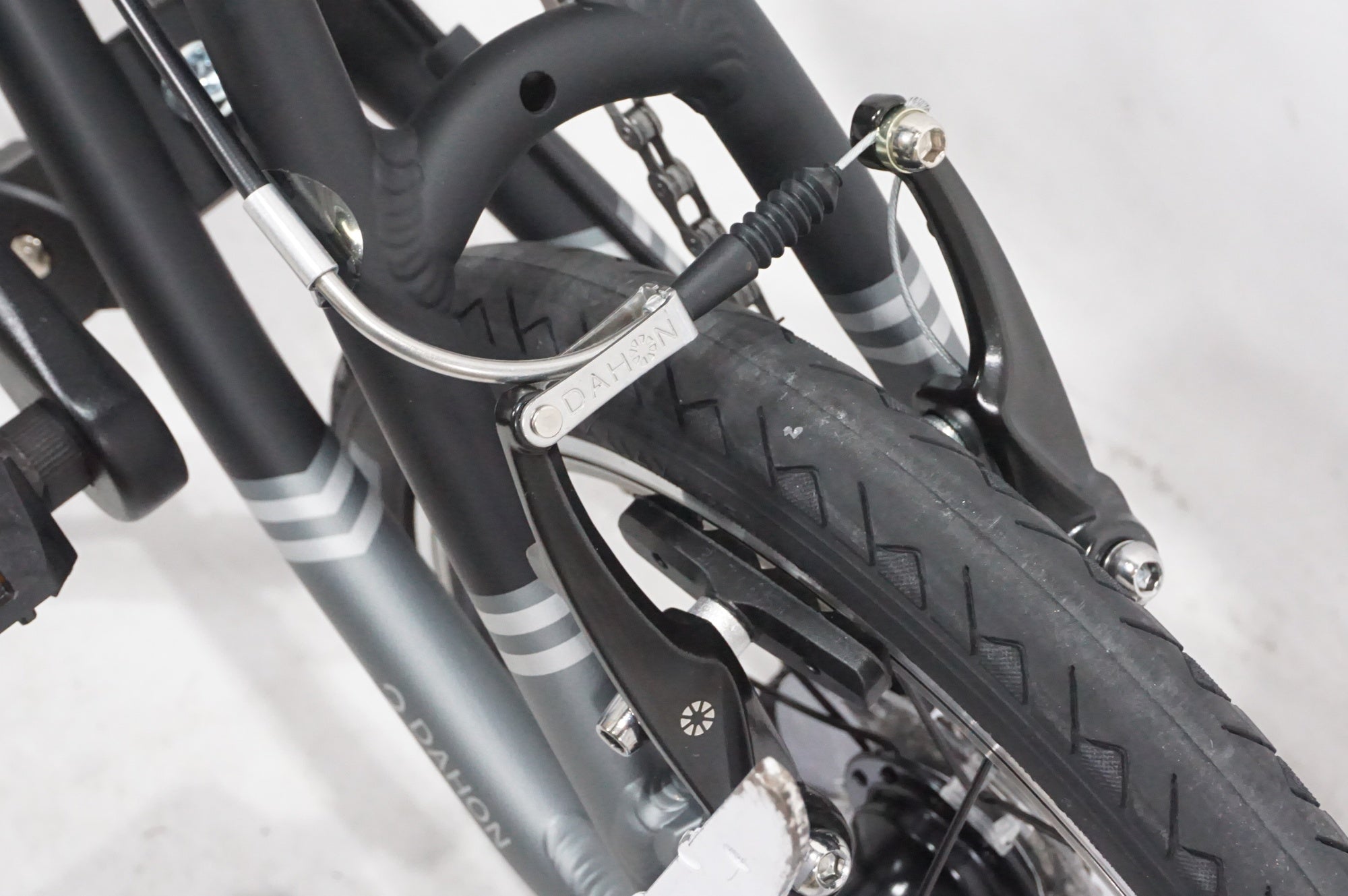 DAHON 「ダホン」 K3 2025年モデル 14インチ 折り畳み自転車 / AKIBA店