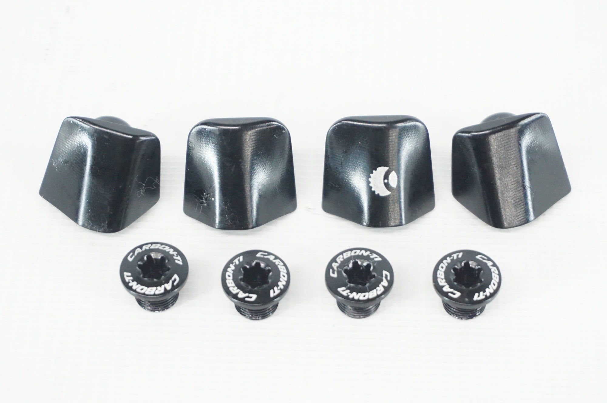 CARBON-TI 「カーボンチ」 X-COVER DA9200 R9200用 チェーンリングボルト / 阪急塚口店