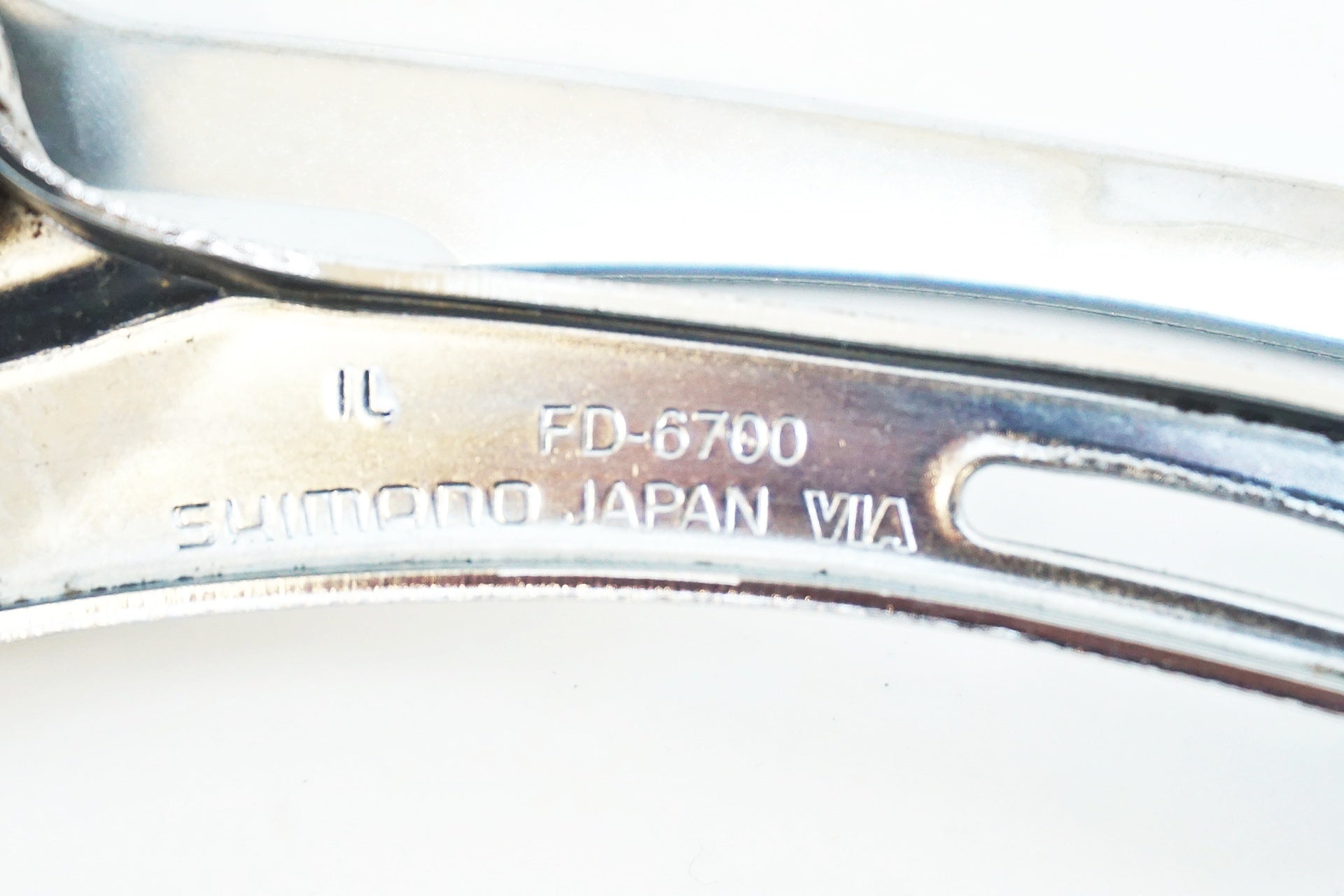 SHIMANO 「シマノ」 ULTEGRA FD-6700 フロントディレイラー / 有明ガーデン店