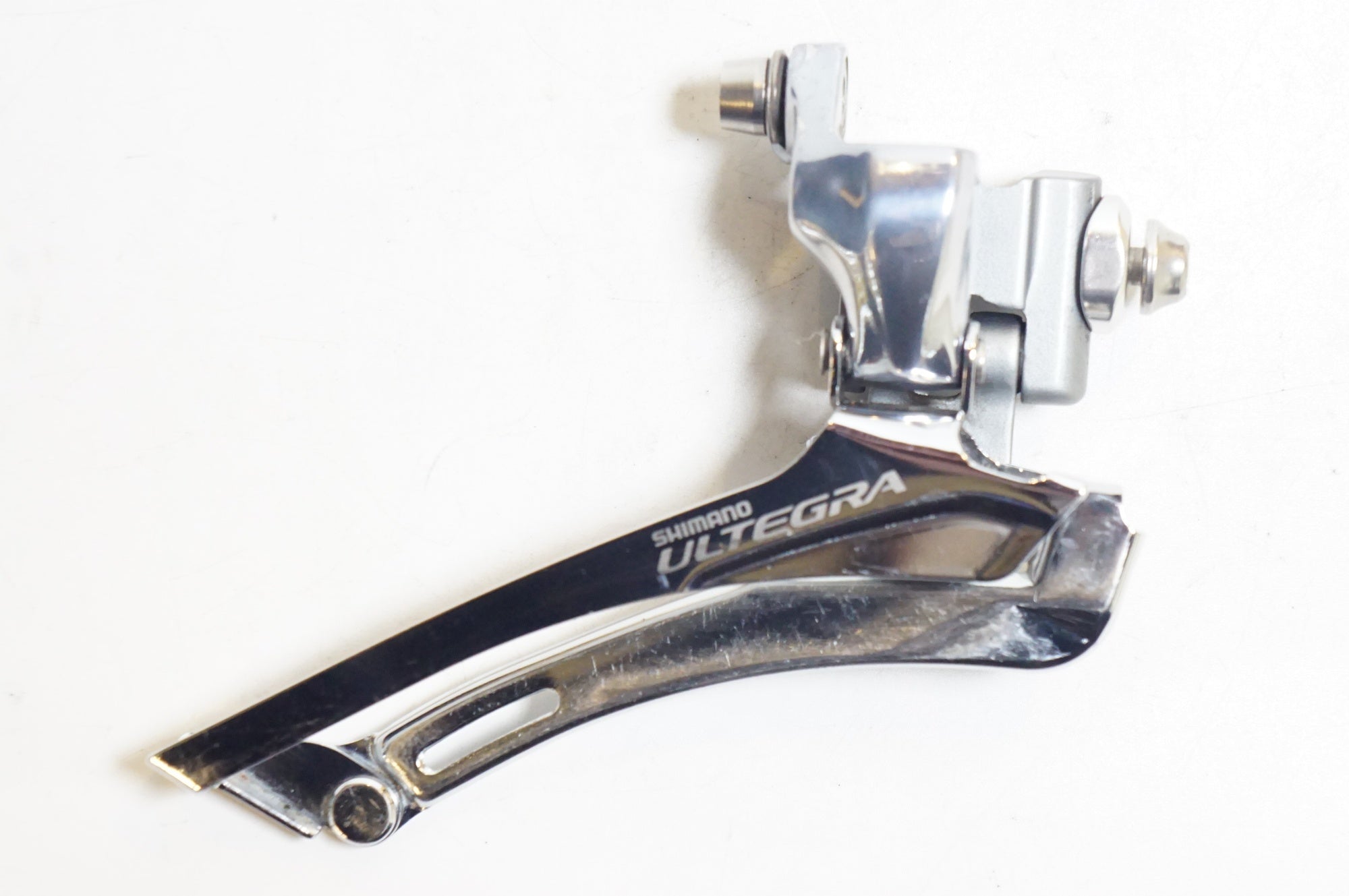 SHIMANO 「シマノ」 ULTEGRA FD-6700 フロントディレイラー / 熊谷本店