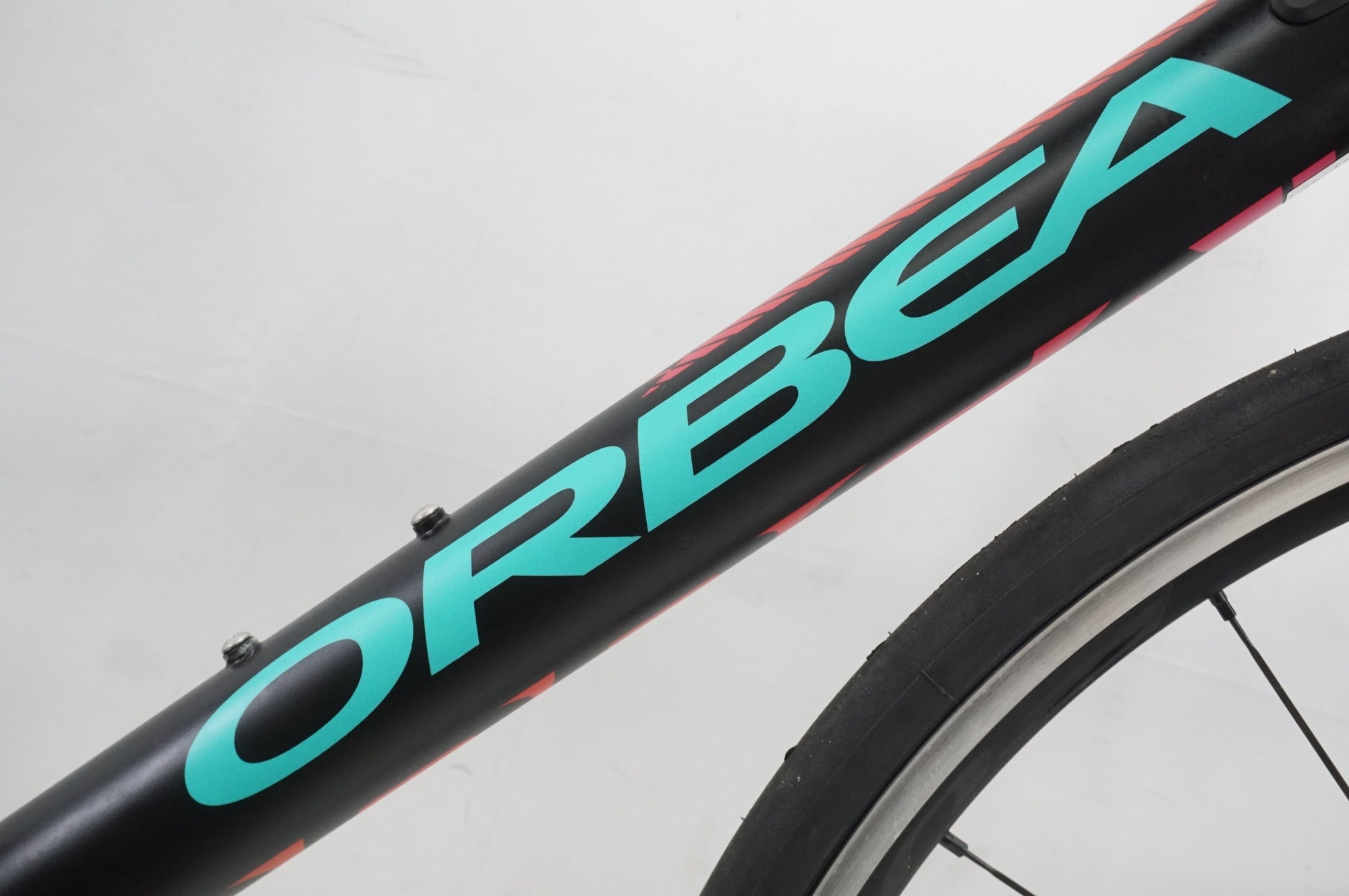 ORBEA 「オルベア」 AVANT HYDRO H60 カスタム 2018年モデル フラットバーロード / 大宮店