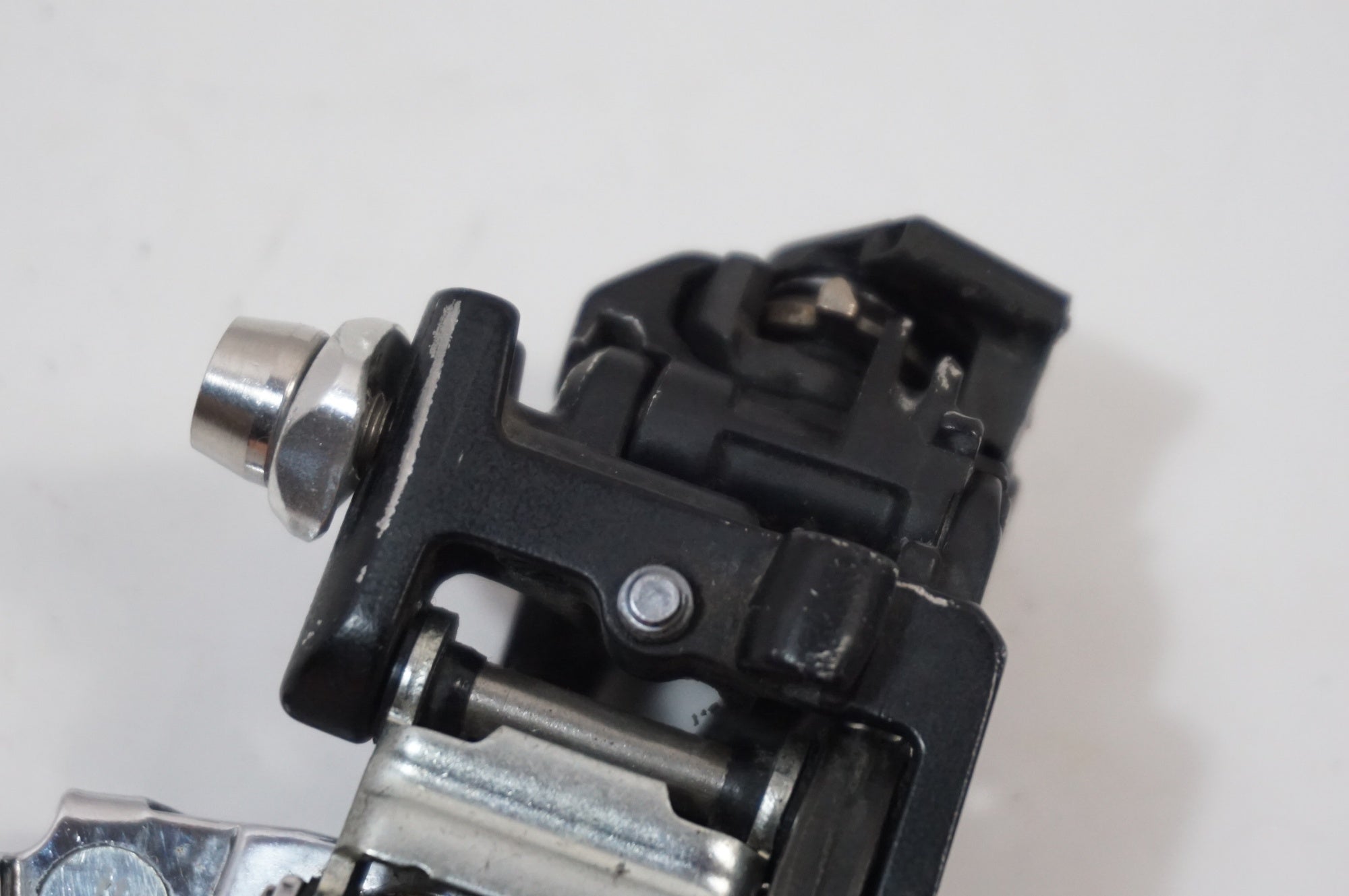 SHIMANO 「シマノ」 105 FD-R7000 フロントディレイラー / 世田谷店