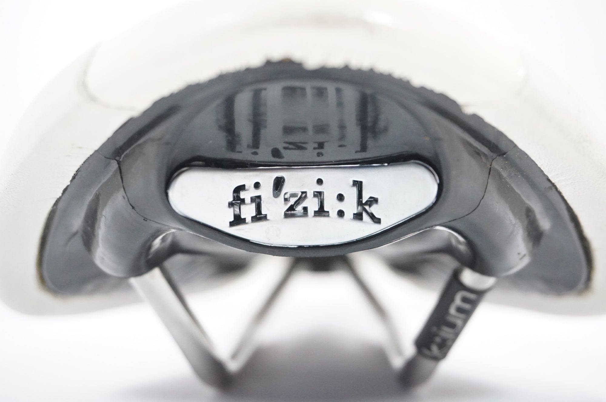 FIZIK 「フィジーク」 ARIONE サドル / 宇都宮店