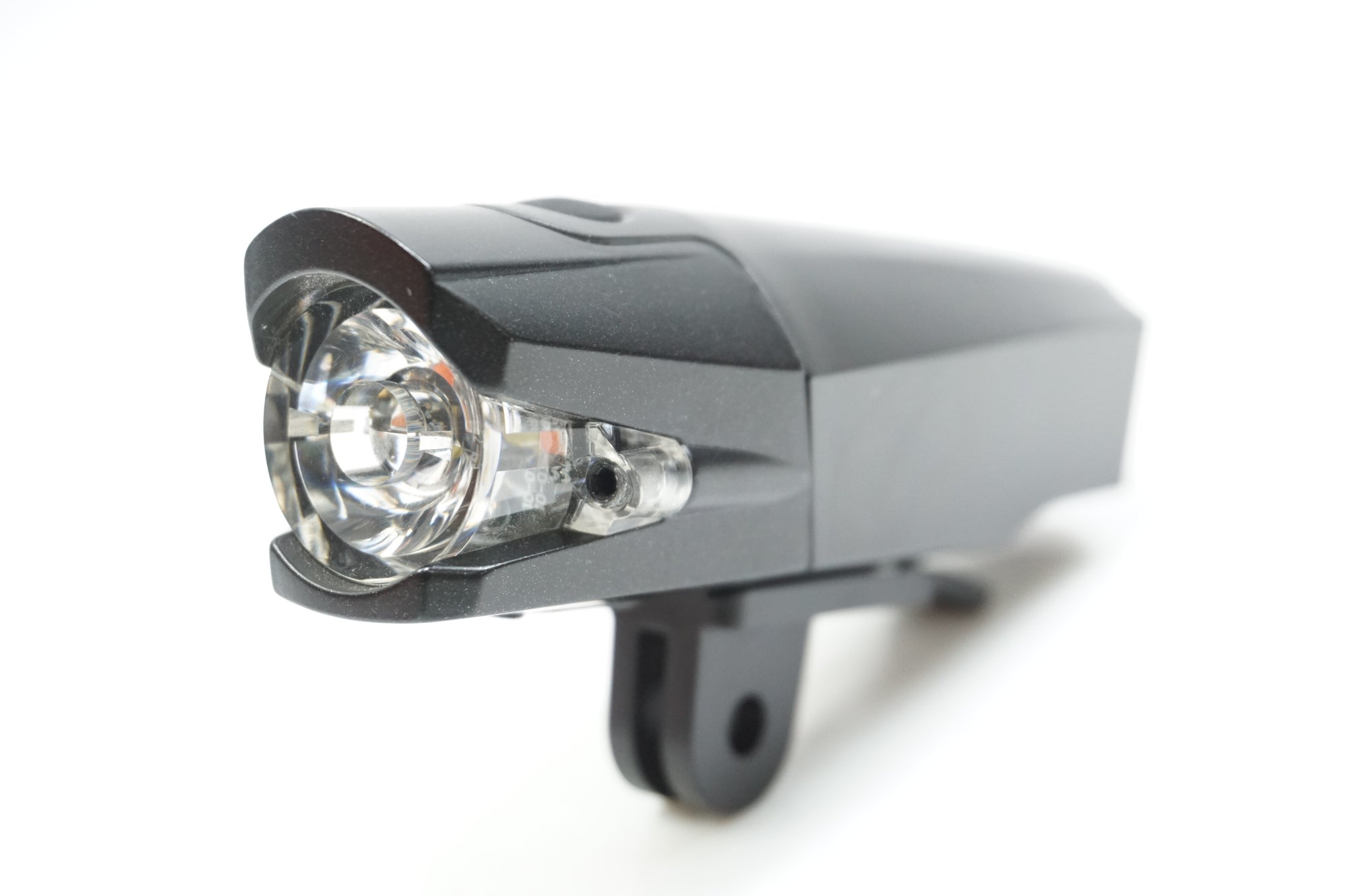 MOST 「モスト」 THE LIGHT LEDヘッドライト / 中目黒店