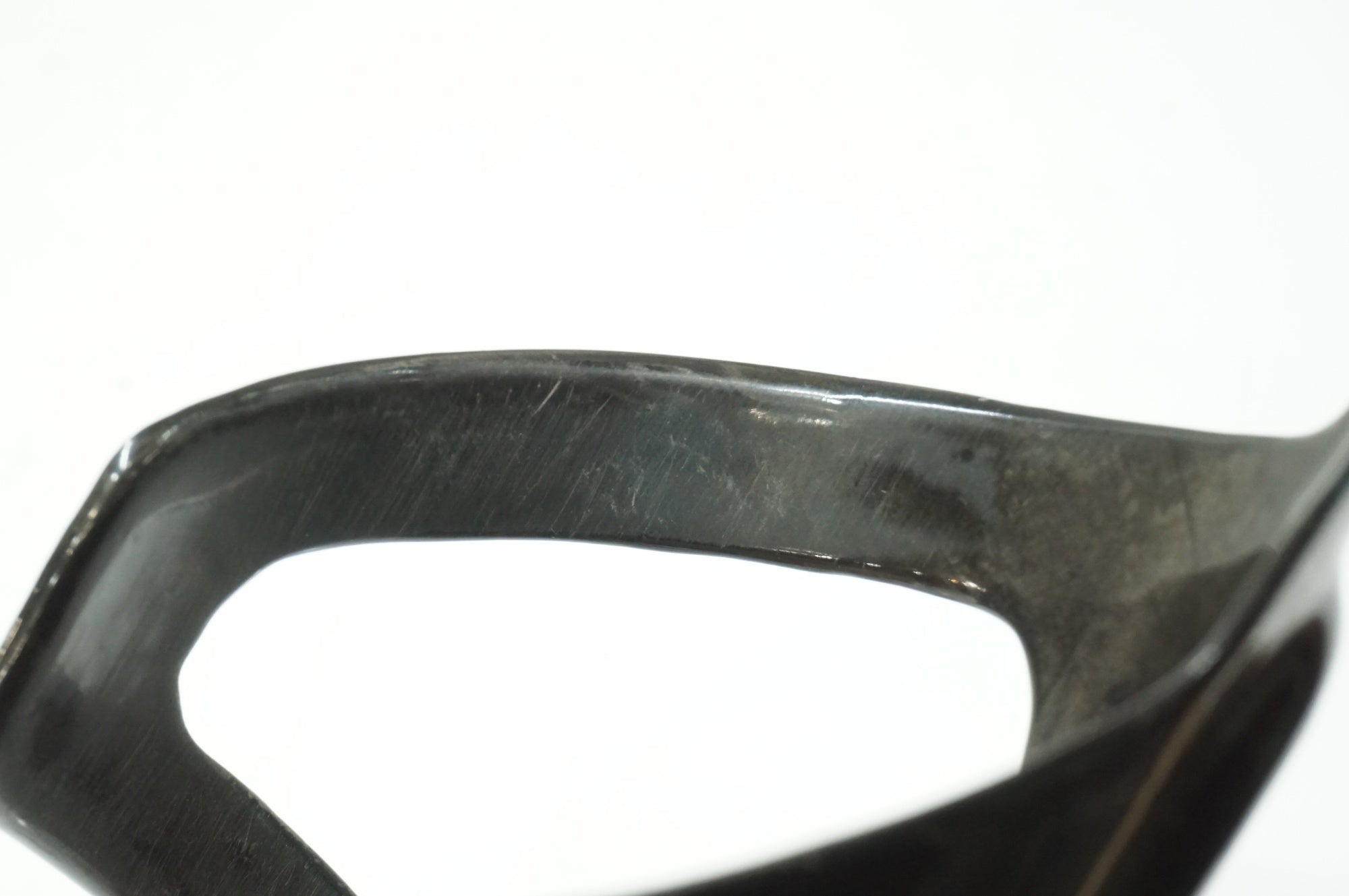 ARUNDEL 「アランデル」 カーボン ボトルケージ / 大宮店