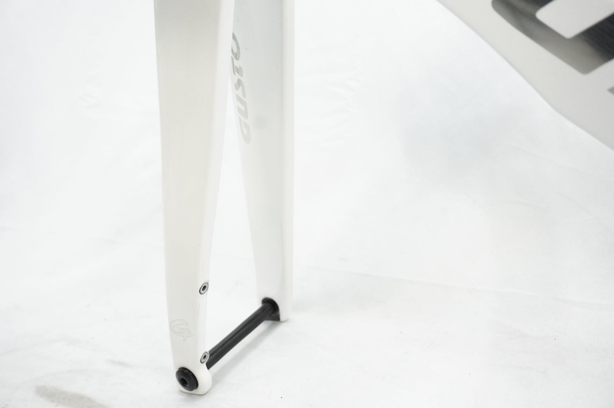 GUSTO 「グスト」 DURO EVO DB 2024年モデル ロードバイク フレームセット / 川越店