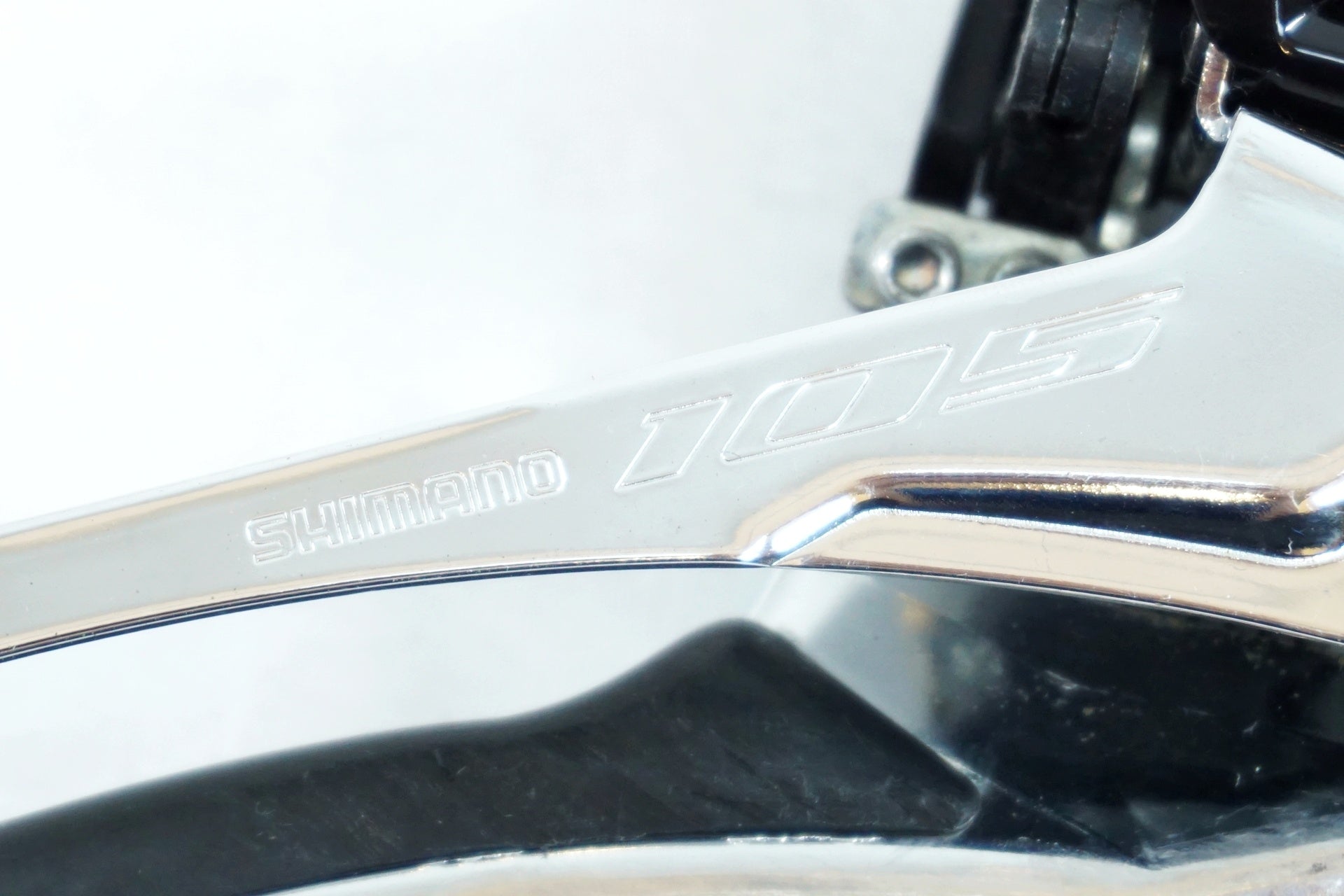 SHIMANO 「シマノ」 105 FD-R7000 フロントディレイラー / 有明ガーデン店