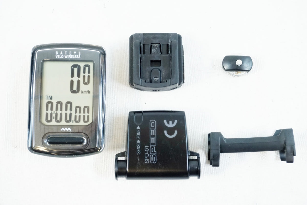 CATEYE 「キャットアイ」 VELO WIRELESS CC-VT230W サイクルコンピューター / 有明ガーデン店
