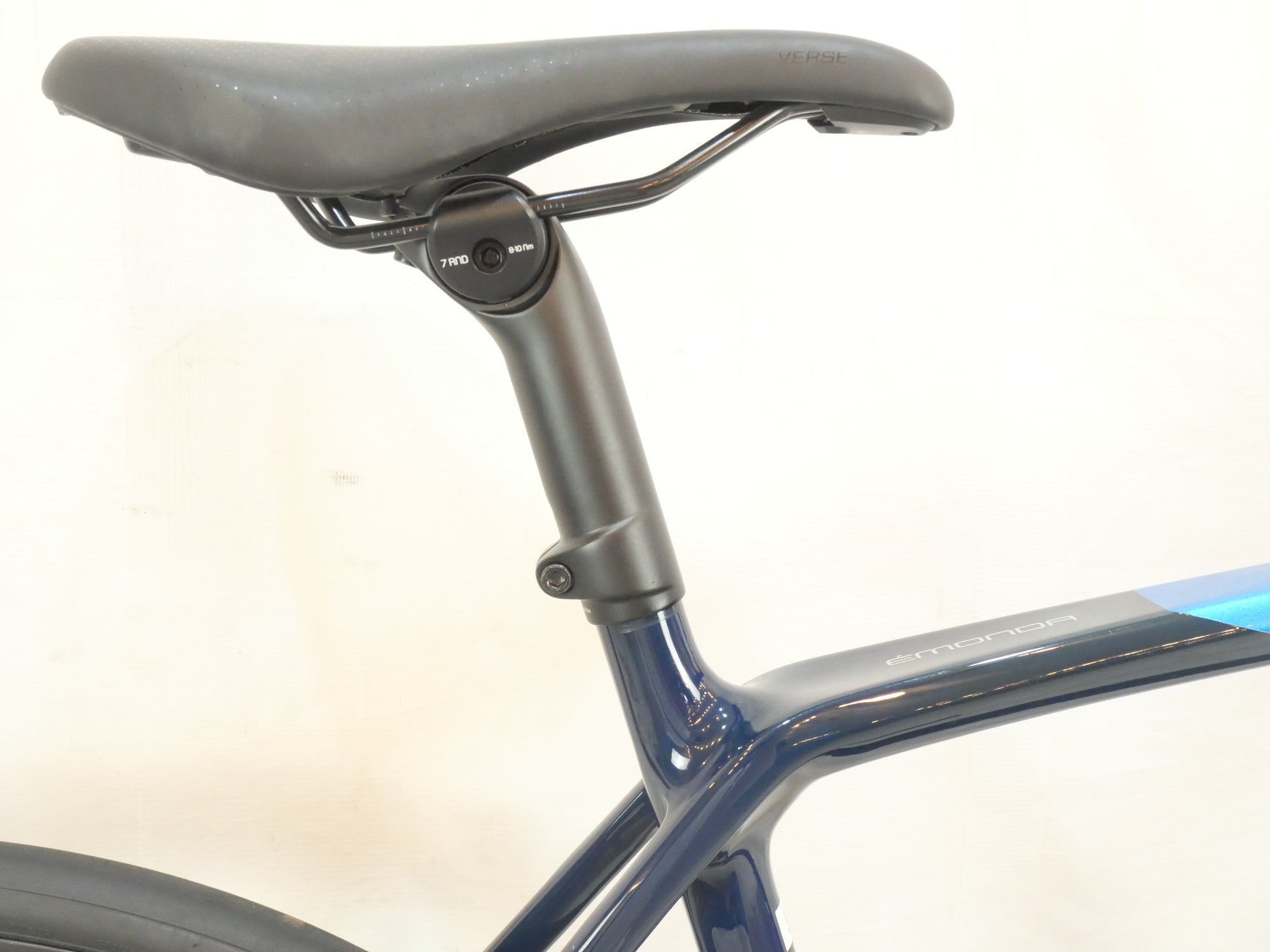 TREK 「トレック」」 EMONDA SL5 DISC 2022年モデル ロードバイク / バイチャリ浦和ベース