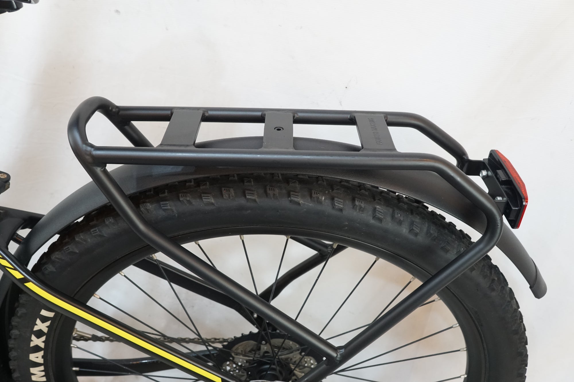 BESV 「ベスビー」 TRS2 XC 2023年モデル 電動アシスト自転車 / バイチャリ浦和ベース