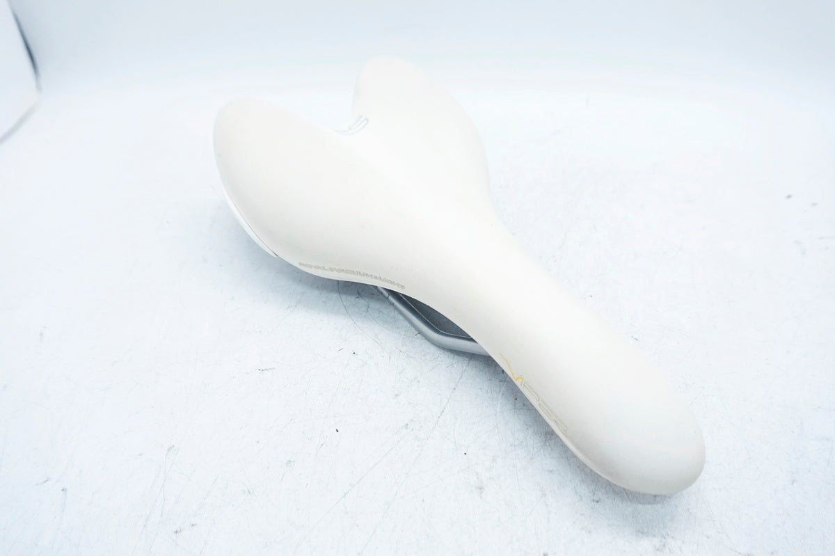 SELLE ROYAL 「セラロイヤル」 VIPER サドル / 大阪門真店