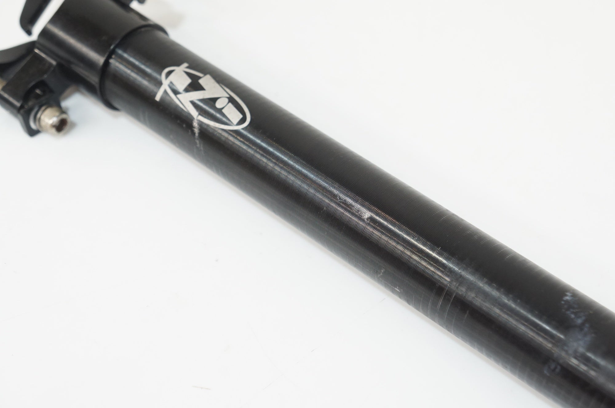 TNI 「ティーエヌアイ」 ALU POST φ27.2 290mm シートポスト / 大宮店