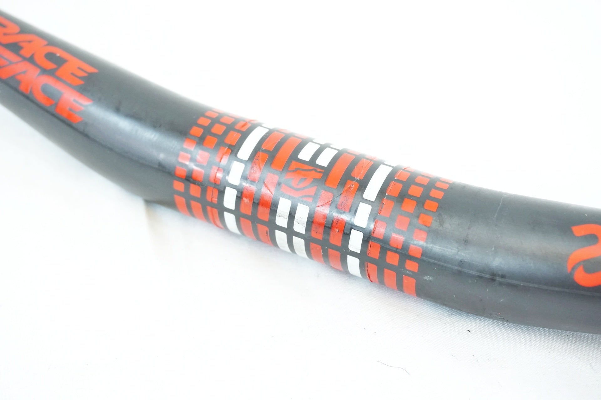 RACE FACE 「レースフェイス」 SIXC Φ31.8 723mm ハンドルバー / 有明ガーデン店