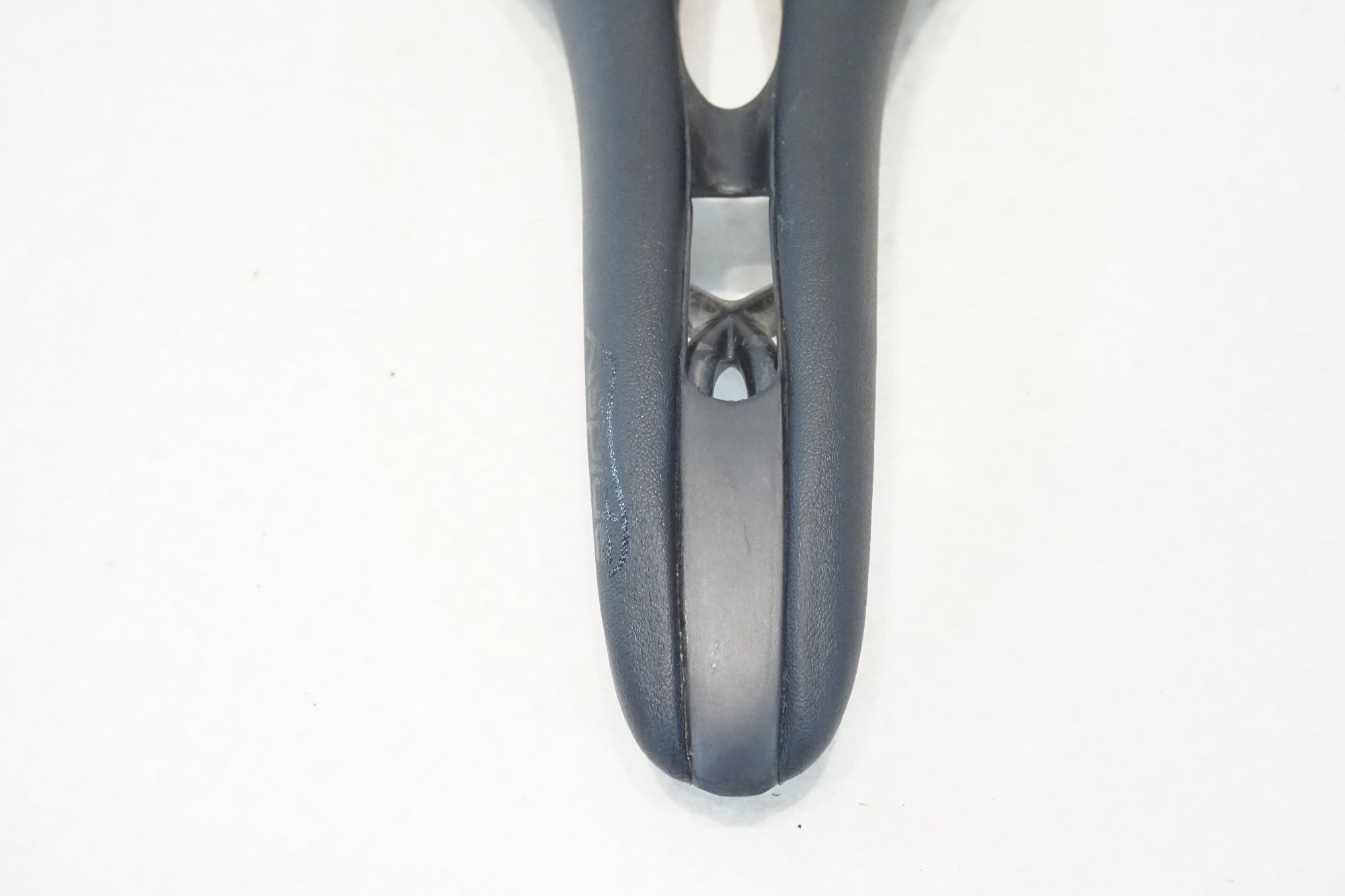 SAN MARCO 「サンマルコ」 SUPER LEGGERA ASPIDE カーボンレール サドル / 横浜戸塚店