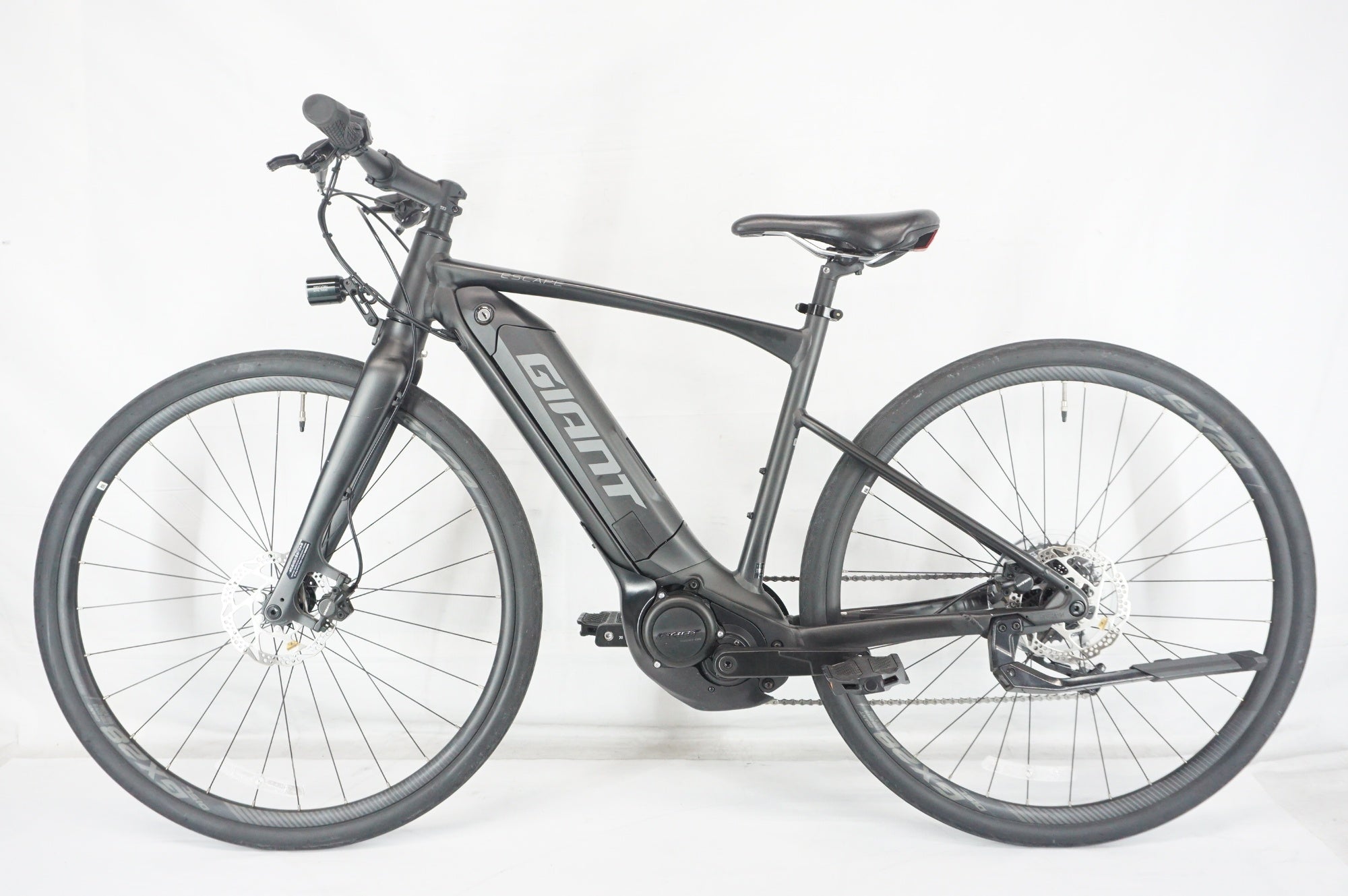 GIANT 「ジャイアント」 ESCAPE R E+ 2023年モデル E-BIKE / 阪急塚口店