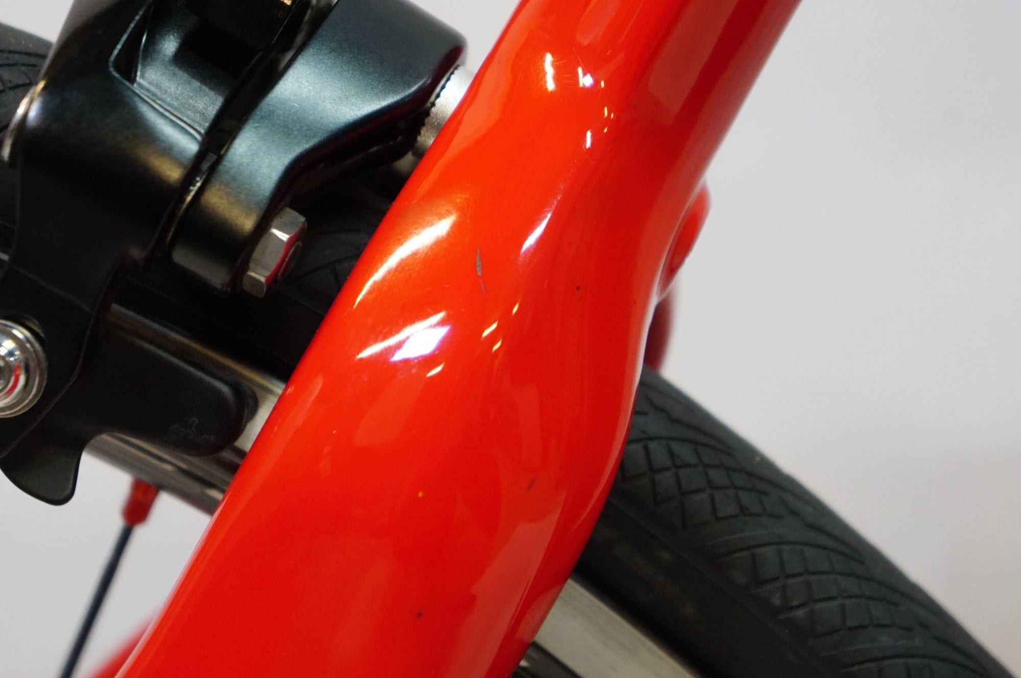 PINARELLO 「ピナレロ」 RAZHA 105 2017年モデル ロードバイク / 熊谷本店