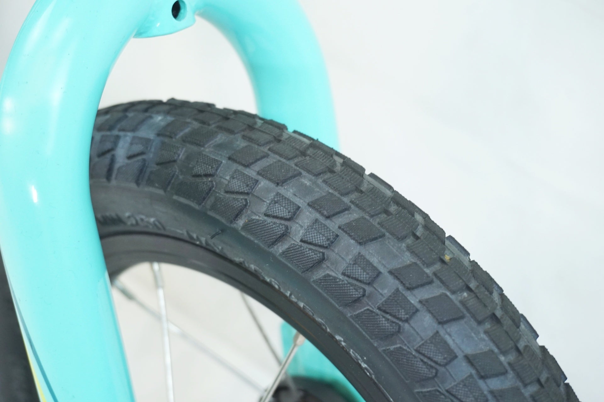 SPECIALIZED 「スペシャライズド」 HOTWALK 2016年モデル キッズバイク / 有明ガーデン店