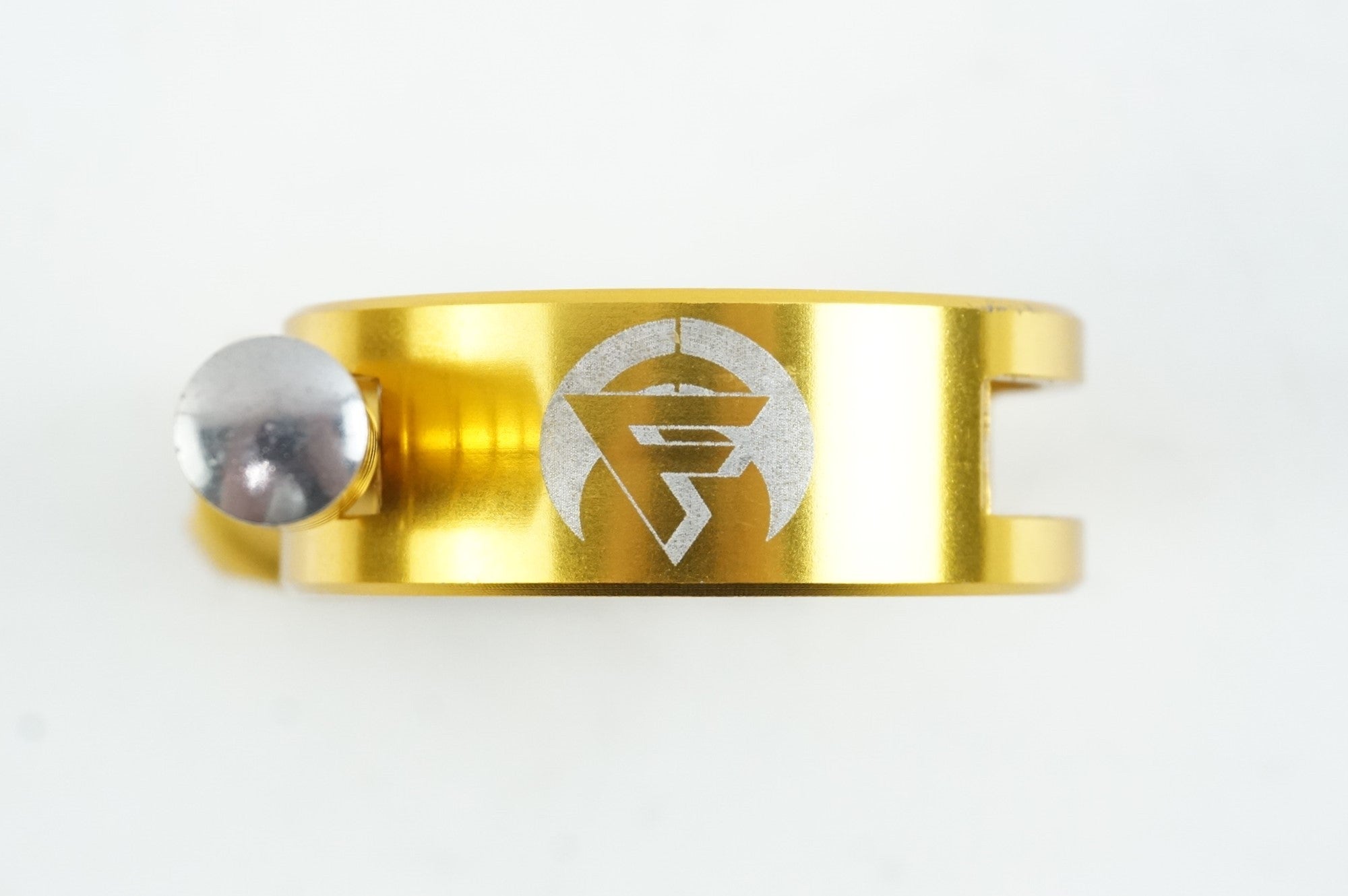 FARNEAR 「ファーアンドニア」 φ34.9 シートクランプ / 中目黒店