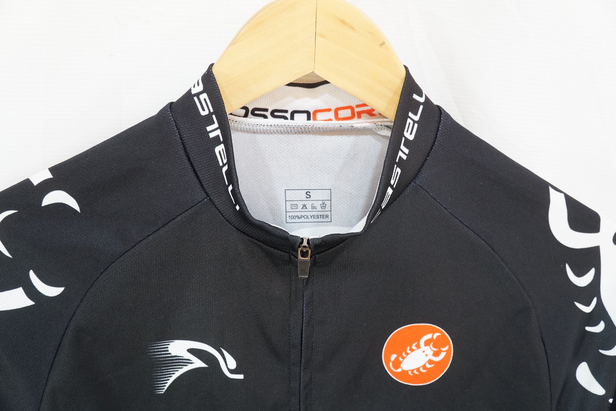 CASTELLI 「カステリ」 Sサイズ ジャージ / バイチャリ浦和ベース